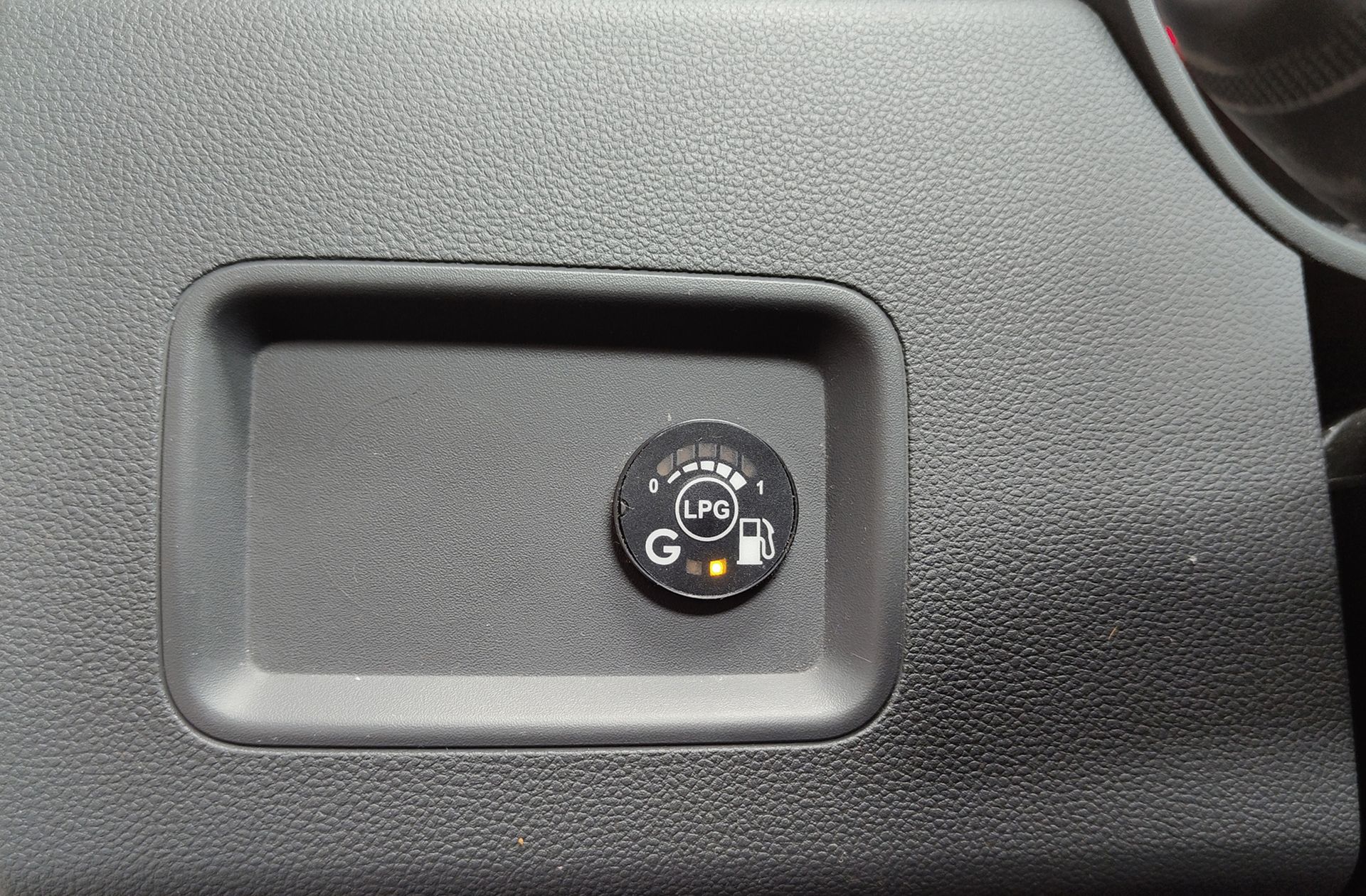 Dacia Duster Essential TCe 4x2 GLP - foto 20