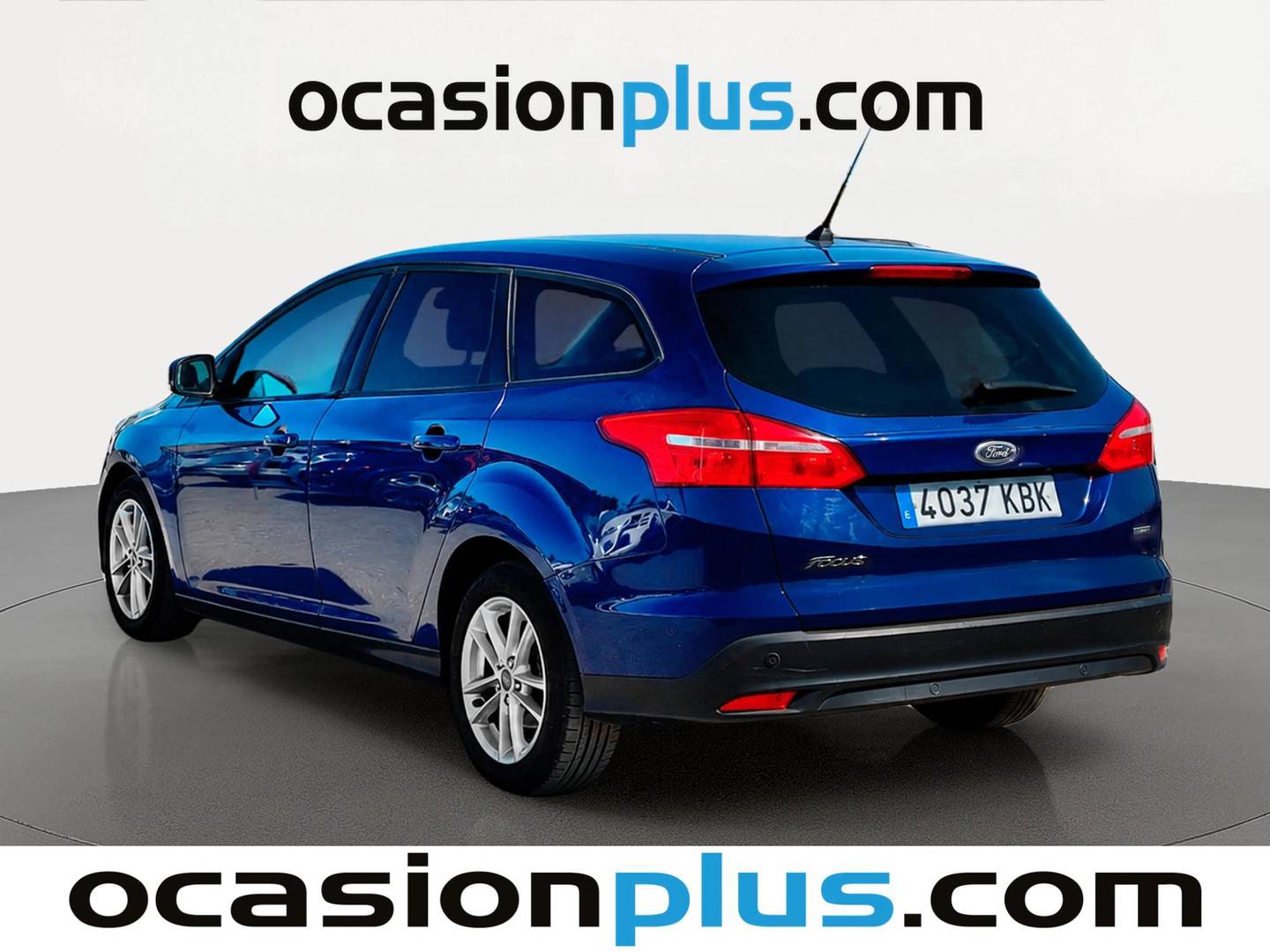 Foto trasera Ford Focus Ford Focus SportBreak 1.0 Ecoboost Business (125 CV) izquierda