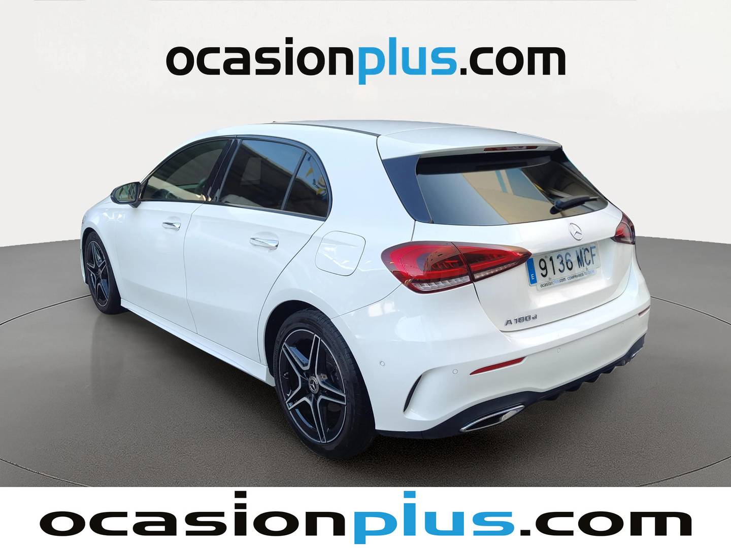 Foto trasera Mercedes Clase A Mercedes Clase A 180 d (116 CV) Pack AMG izquierda