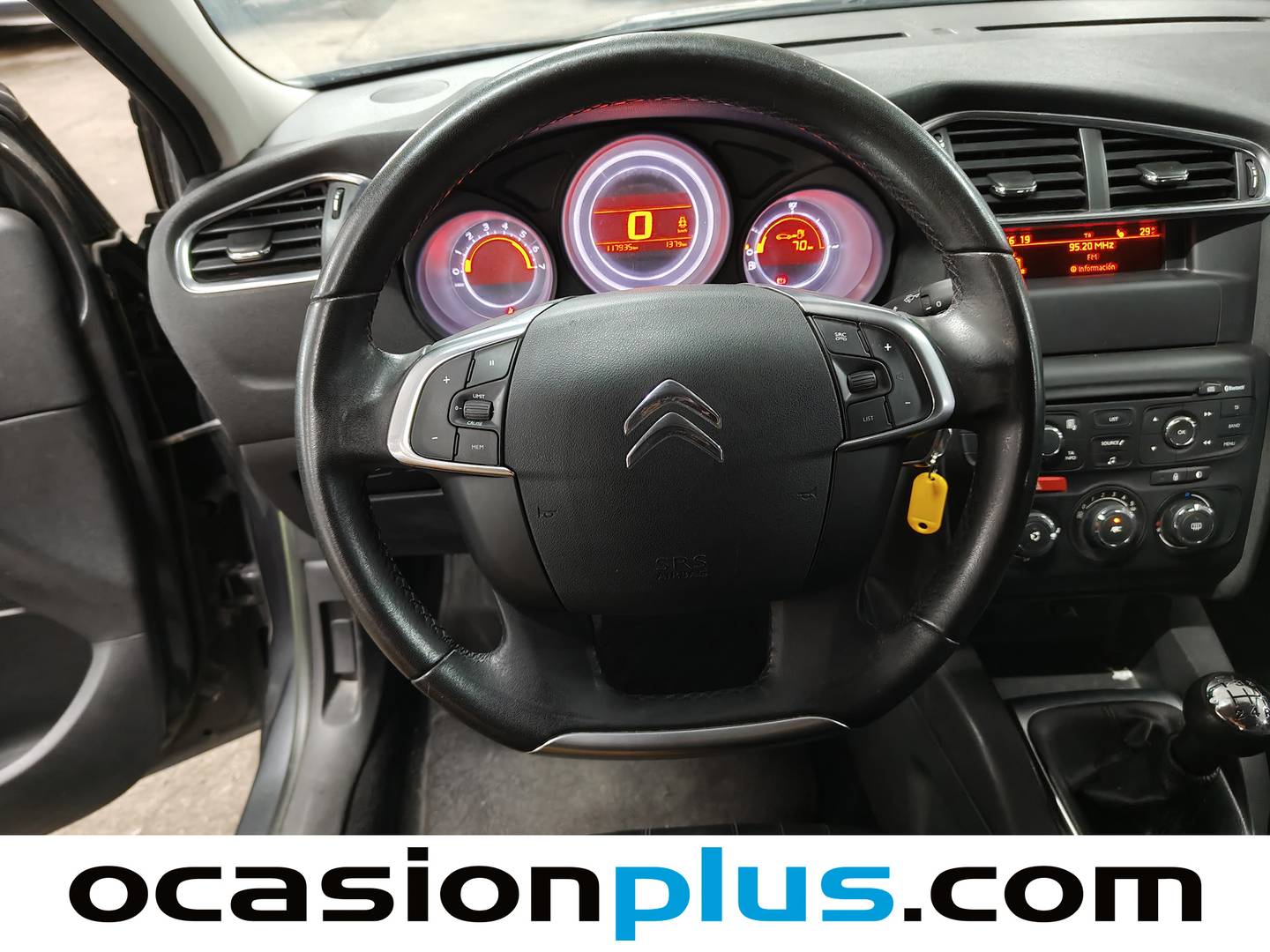 Extras y acabados del Citroën C4 Citroën C4 1.6 HDI Tonic (92 CV)