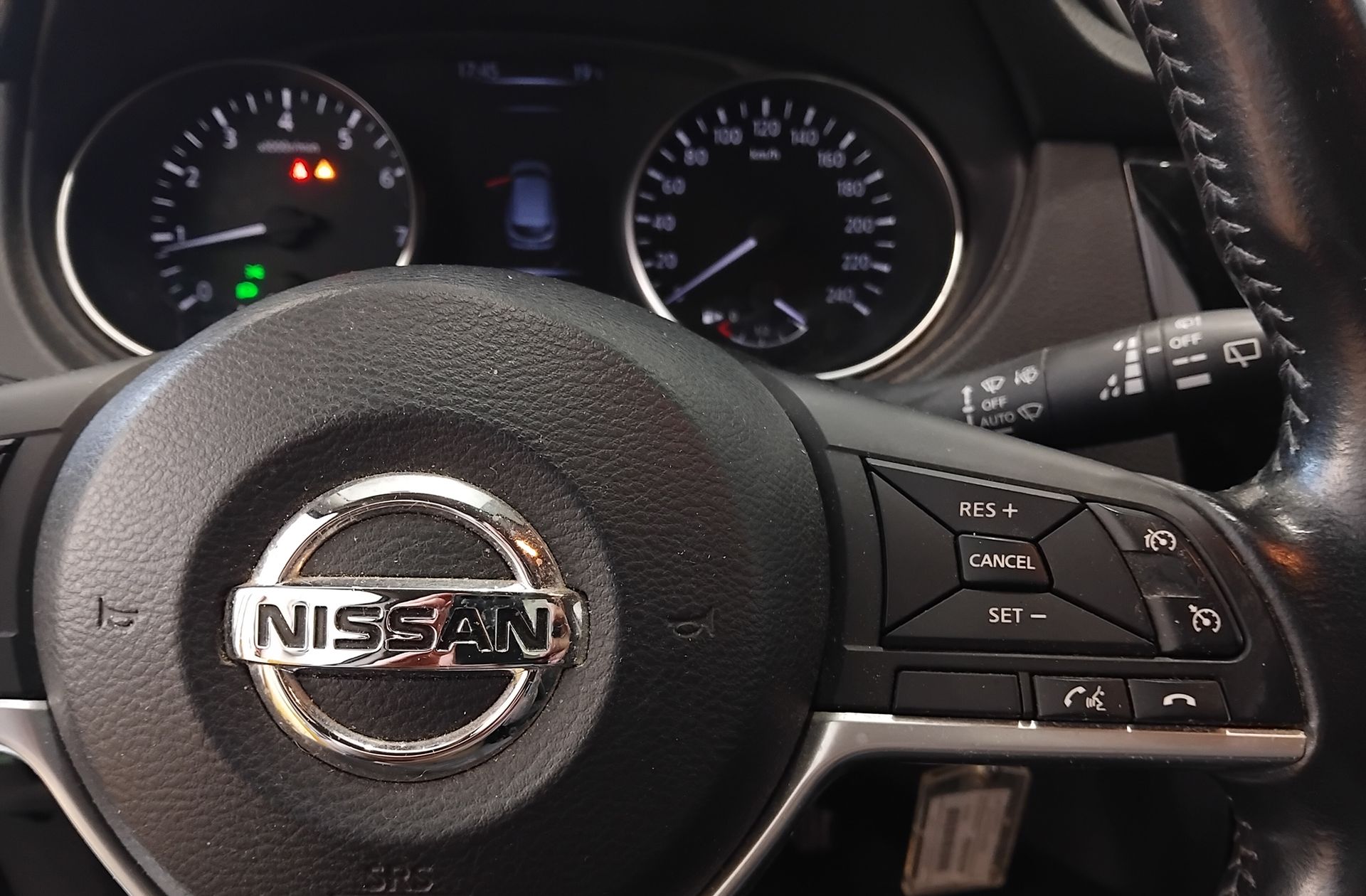 Nissan Qashqai DIG-T 115 Acenta 4x2 XTronic - foto 22