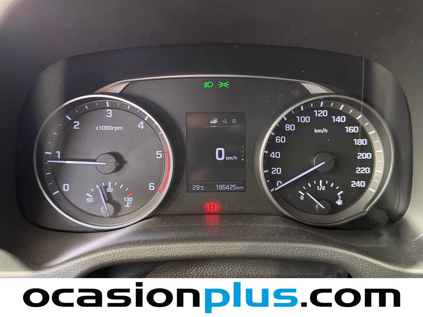 Hyundai Elantra Hyundai Elantra 1.6 CRDi Tecno (136 CV) de ocasión