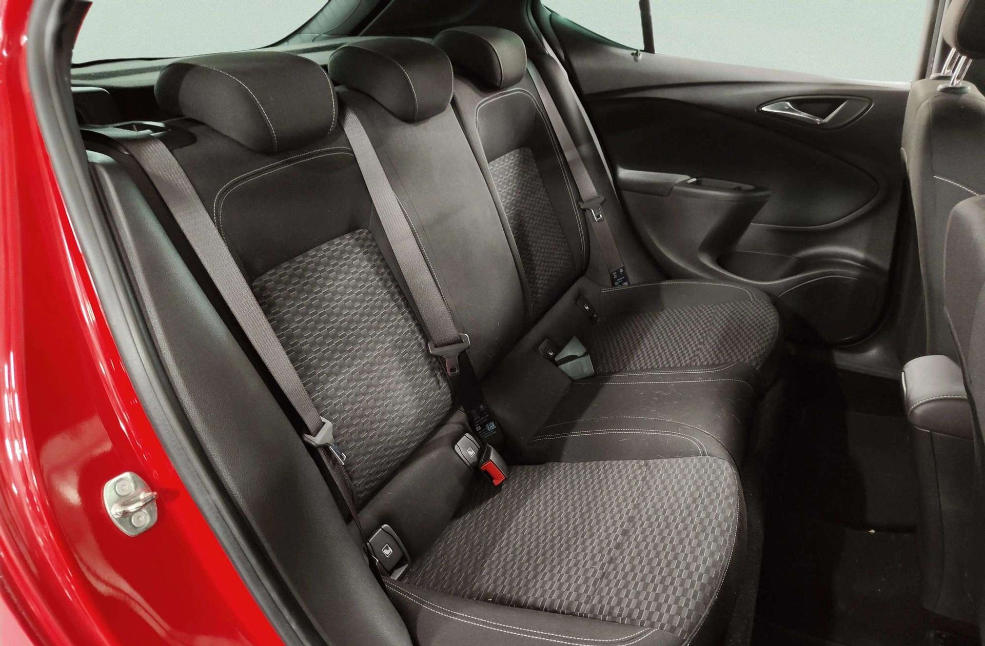 Opel Astra 1.4 Turbo Dynamic - foto 18