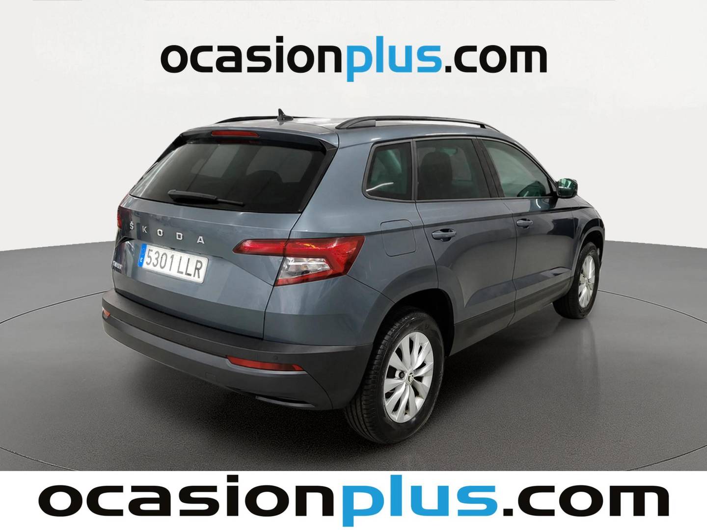Foto trasera Skoda Karoq Skoda Karoq 1.0 TSI Ambition (115 CV) derecha