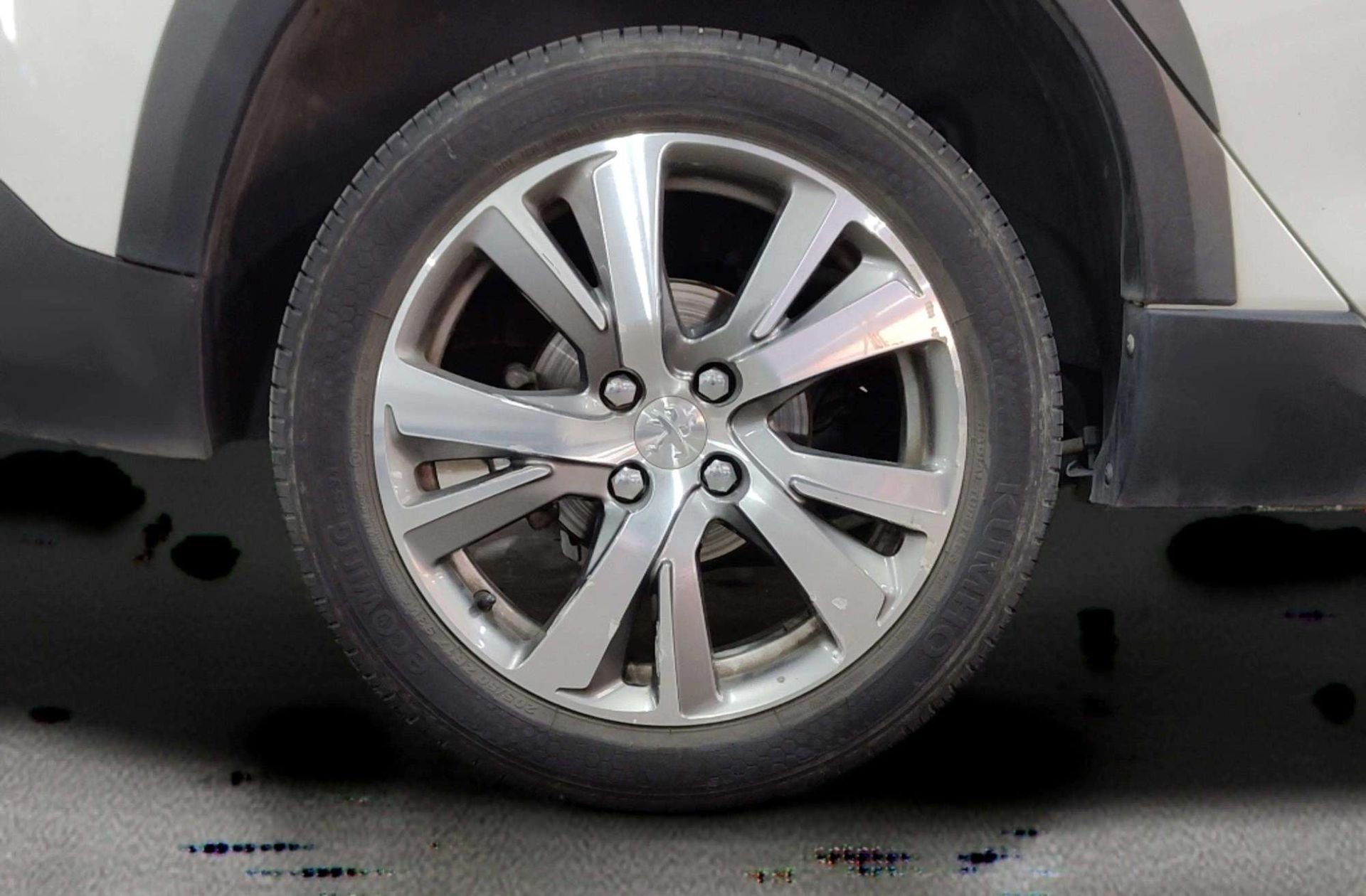 Peugeot 2008 BlueHDi 120 Allure - foto 41