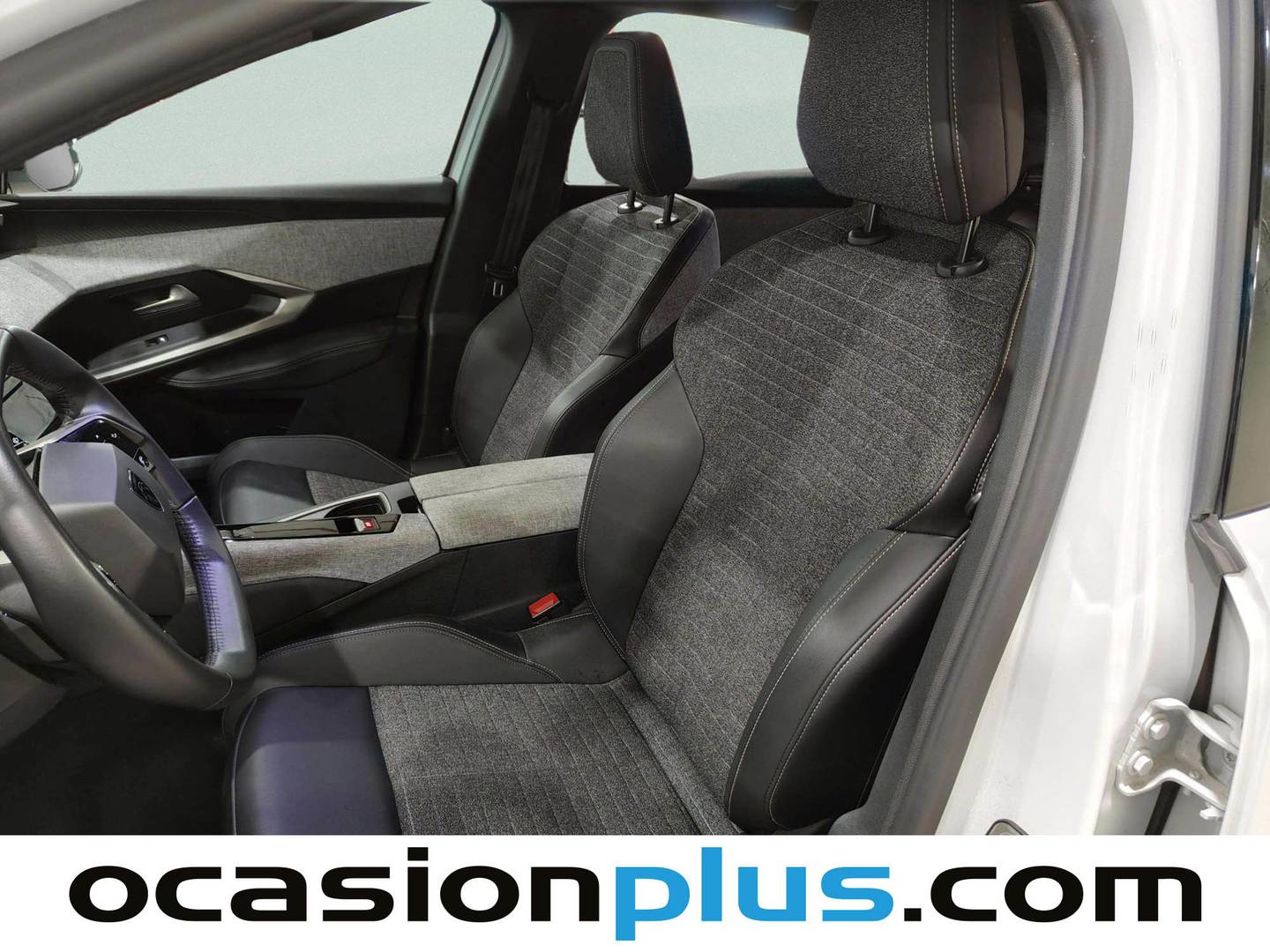 Extras y acabados del Peugeot 3008 Hybrid Peugeot 3008 Allure Hybrid eDCS6 (136 CV)