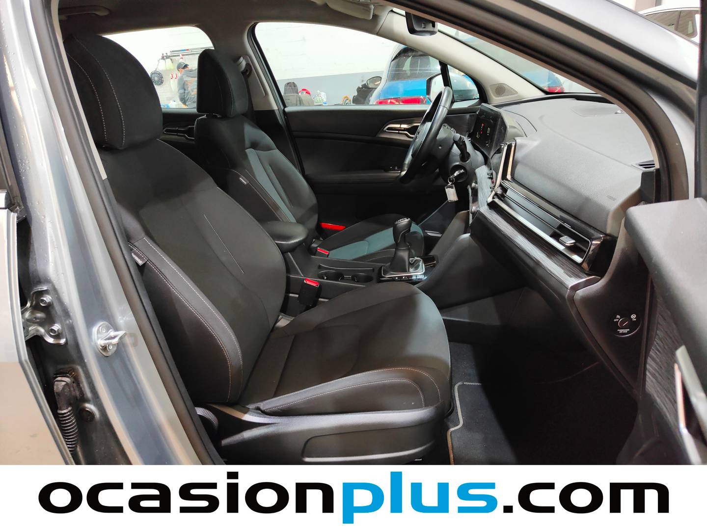 Foto KIA Sportage Kia Sportage 1.6 CRDi MHEV Business 4x2 (136 CV)