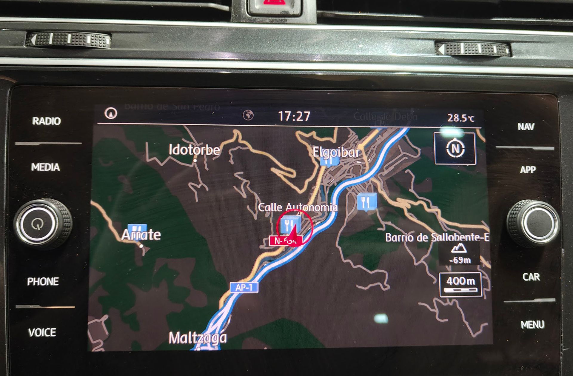 Volkswagen Tiguan Sport 2.0 TDI Pack R-Line - foto 9