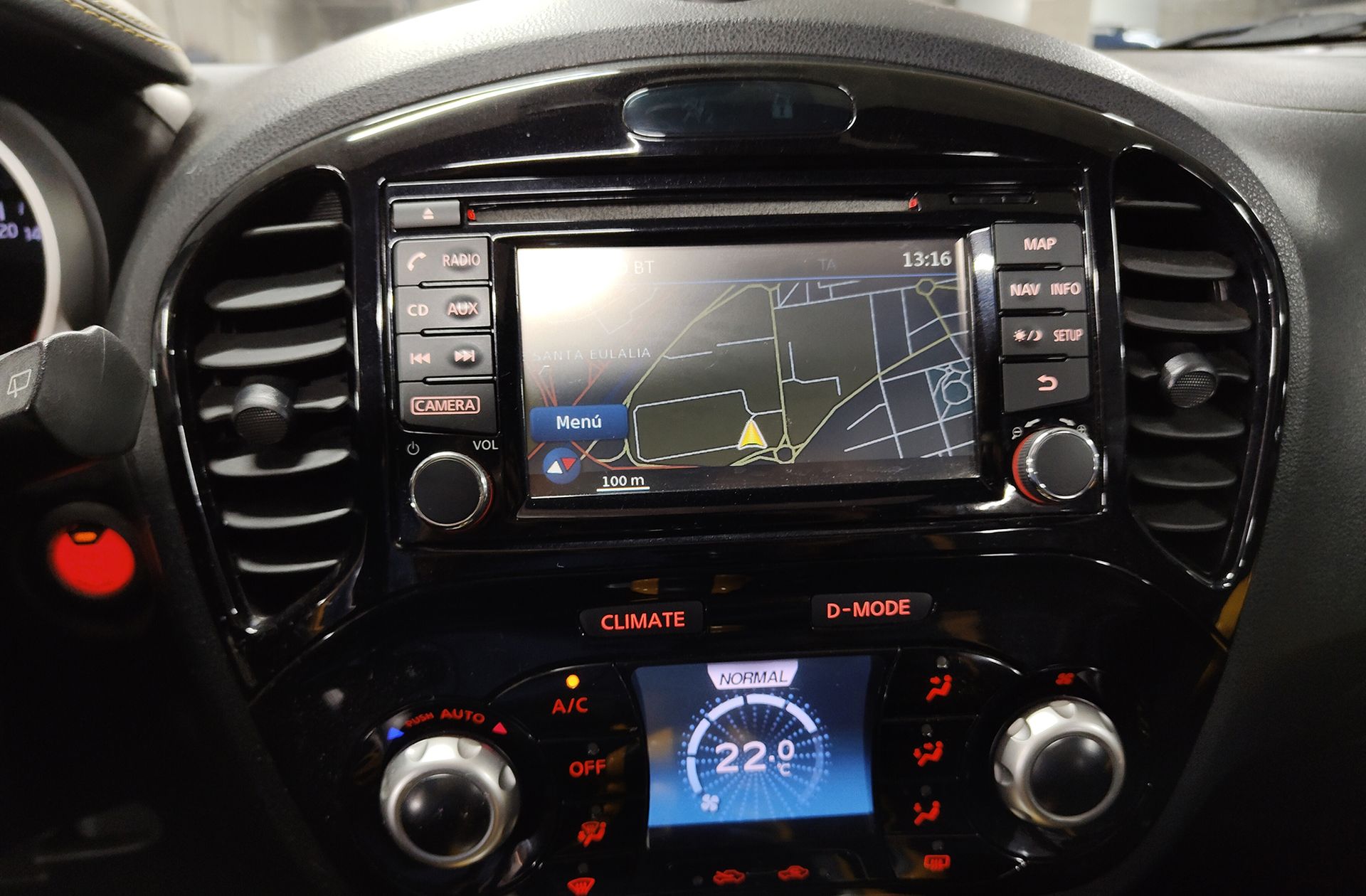 Nissan Juke 1.6 Tekna Premium XTronic 4x2 - foto 10