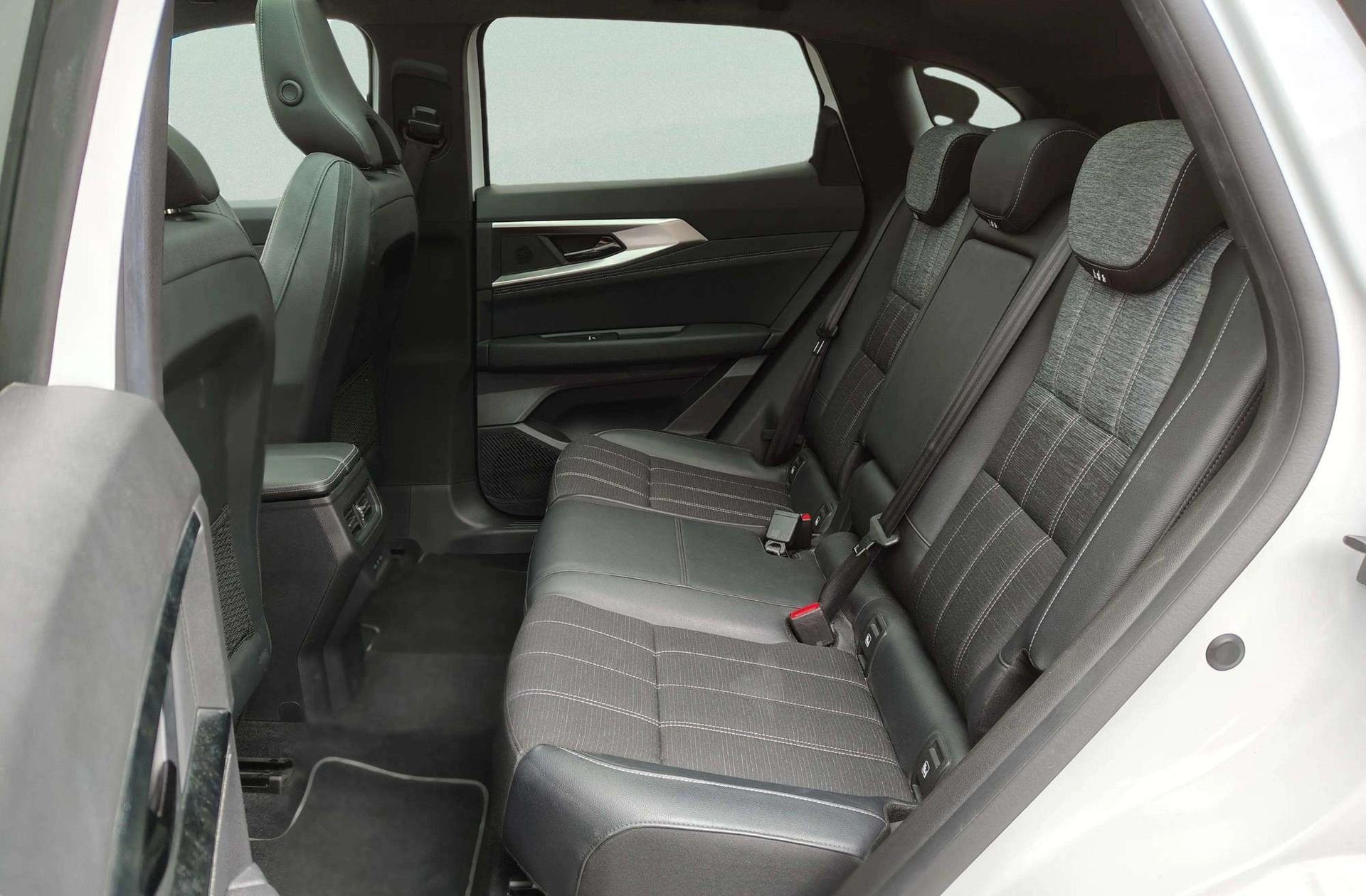 Renault Austral Techno E-Tech Full Hybrid - foto 16