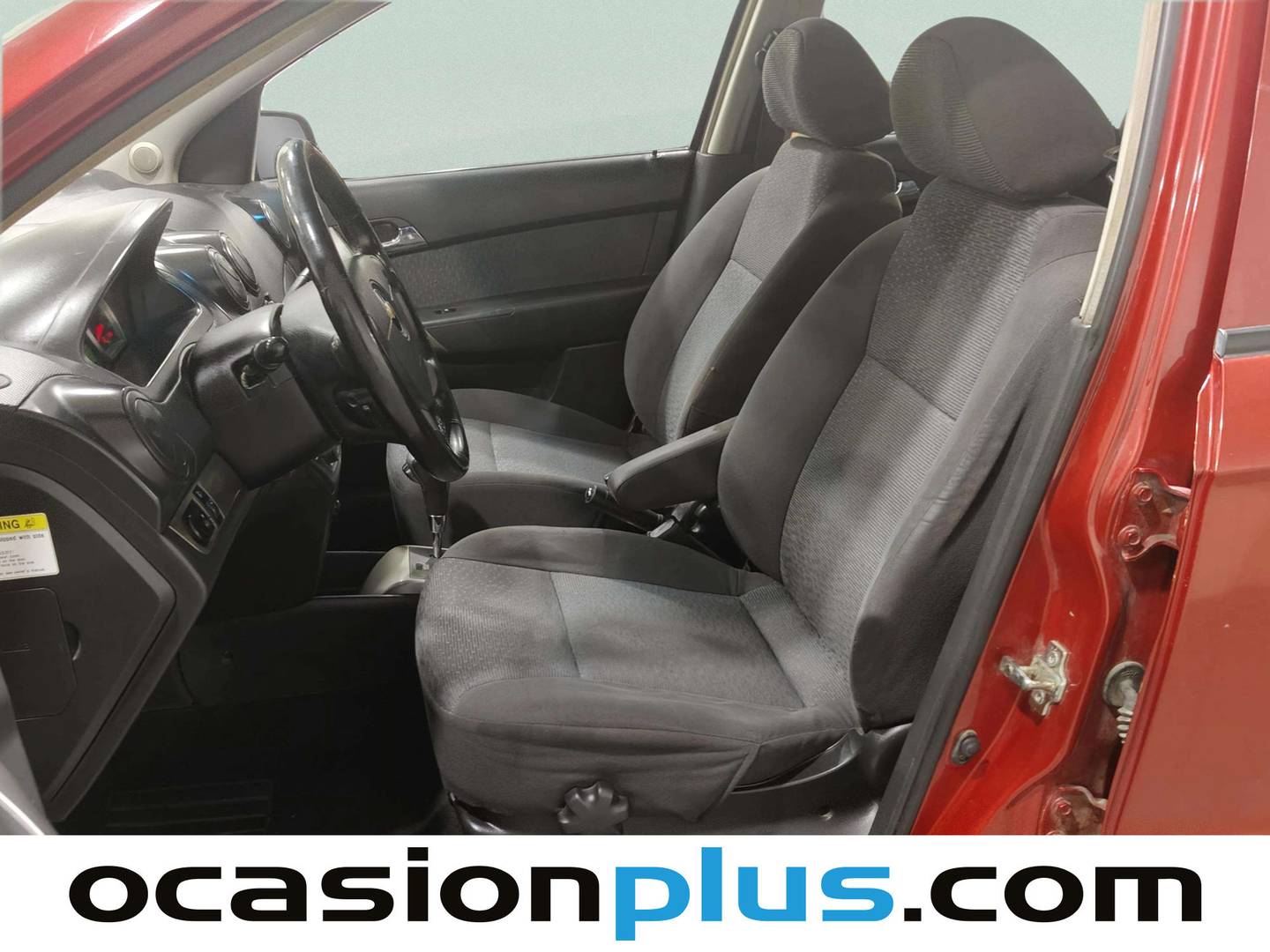 Foto asientos delanteros Chevrolet Aveo Chevrolet Aveo Sedán 1.4 16v LT Auto (94 CV)