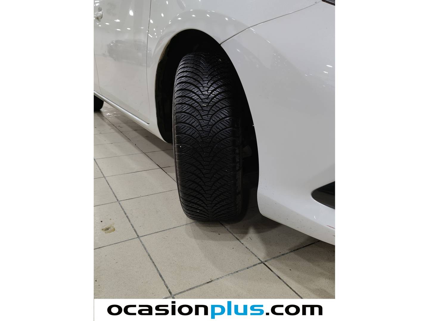 Foto Toyota Auris Toyota Auris 120T Feel! (116 CV)