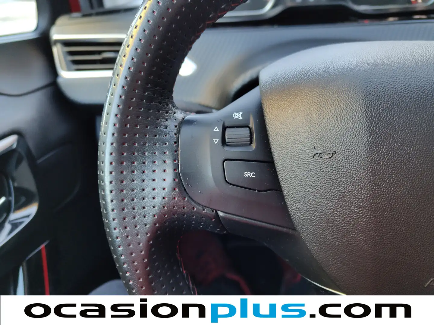 Foto Peugeot 2008 Peugeot 2008 PureTech 110 GT Line S&S EAT6 (110 CV)