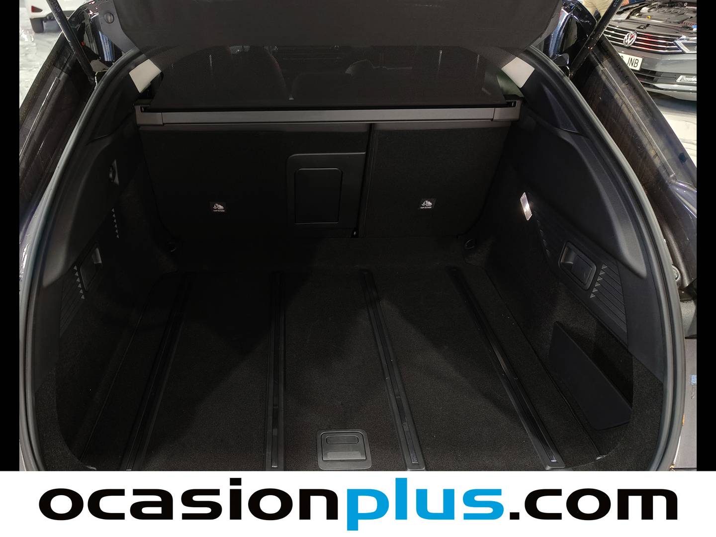 Foto Citroën C5 X Citroen C5 X PureTech 180 S&S Shine EAT8 (180 CV)