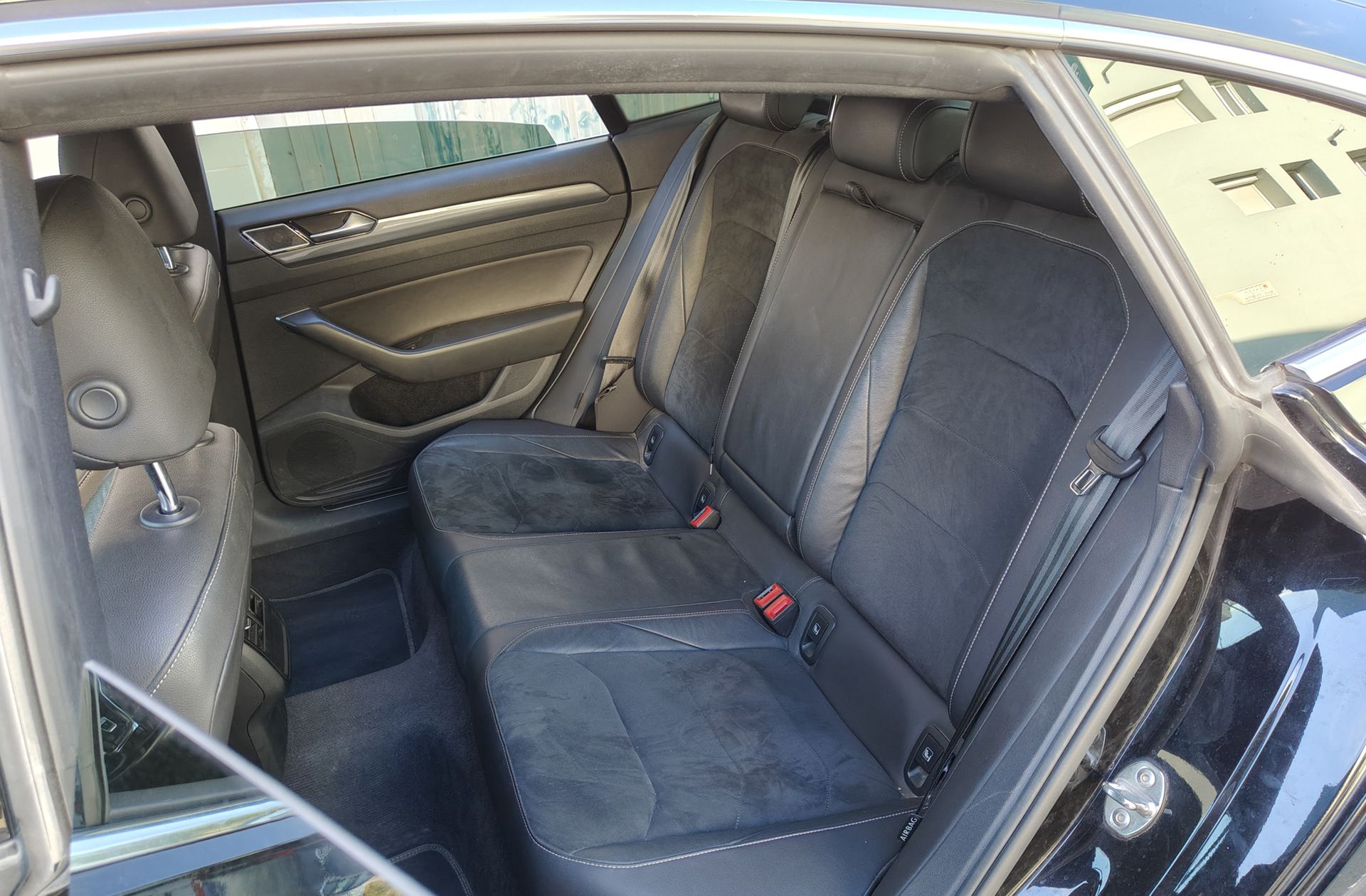 Volkswagen Arteon R-Line 2.0 TSI DSG - foto 14
