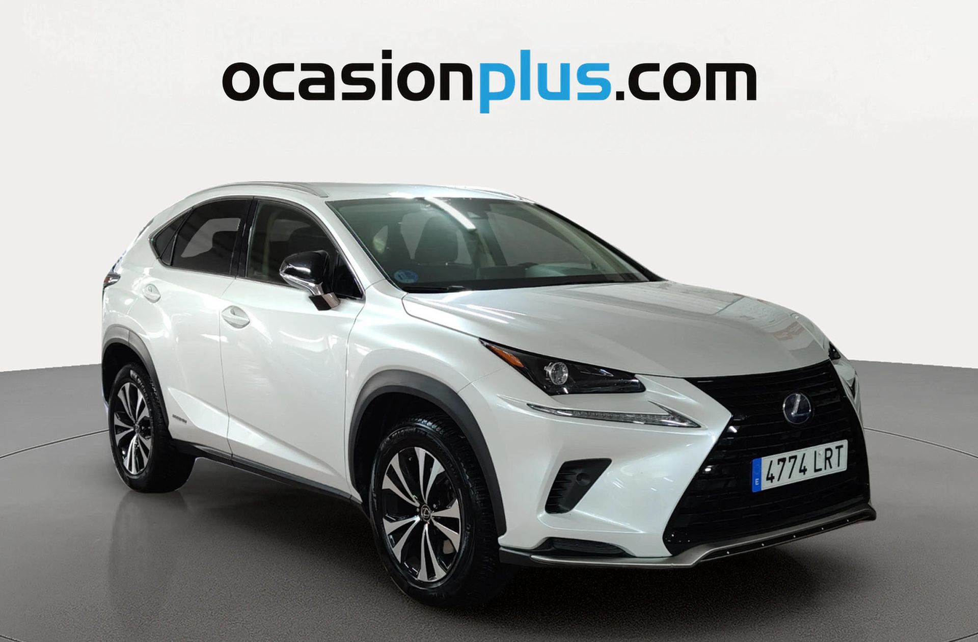 Lexus NX 300h Premium 2WD - foto 2