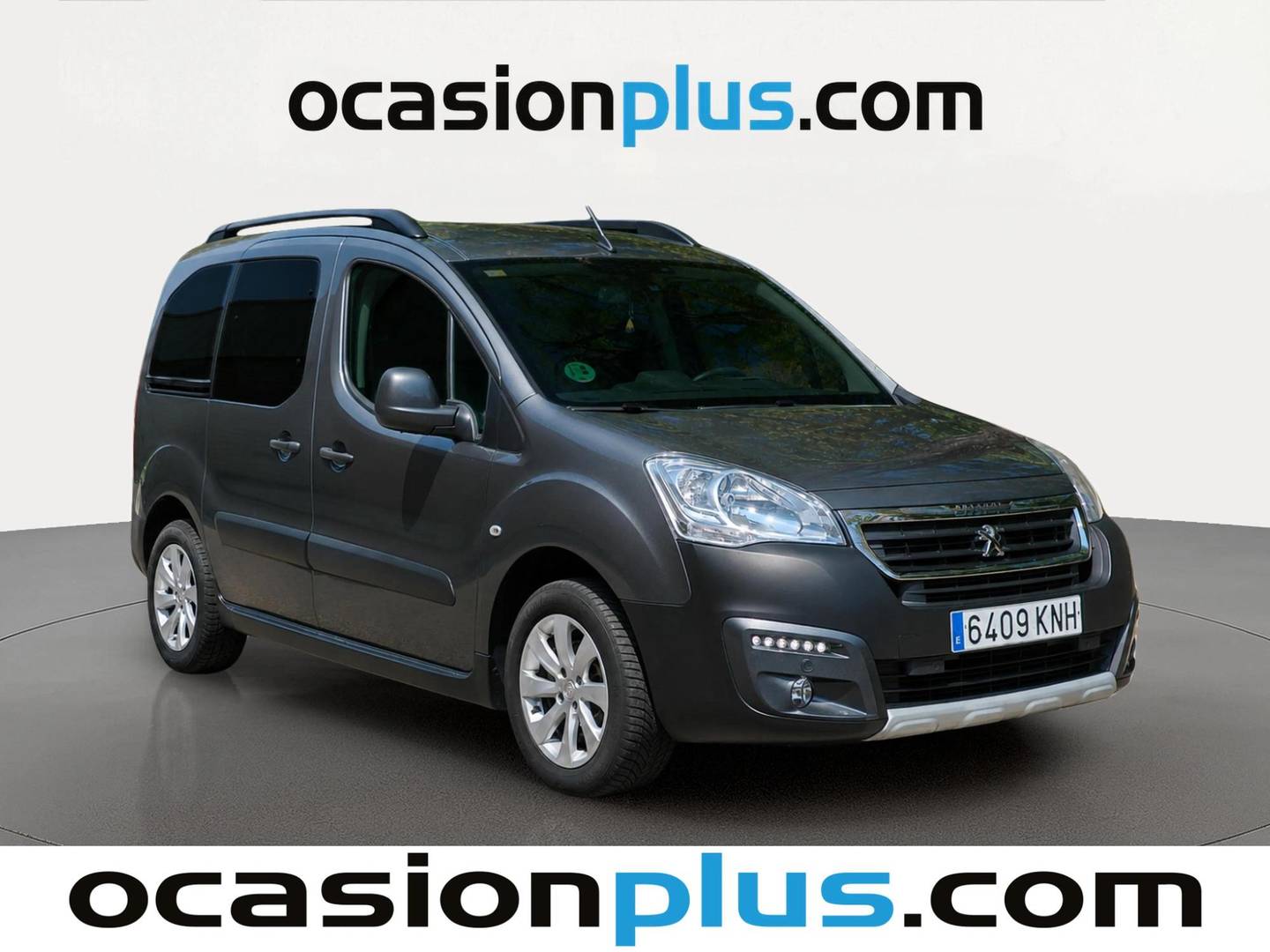 Foto delantera Peugeot Partner Peugeot Partner Tepee BlueHDi 120 Adventure Edition (120 CV) derecha