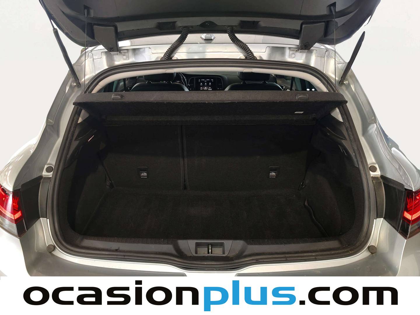 Fotos maletero Renault Mégane Renault Megane Zen TCe (140 CV) GPF