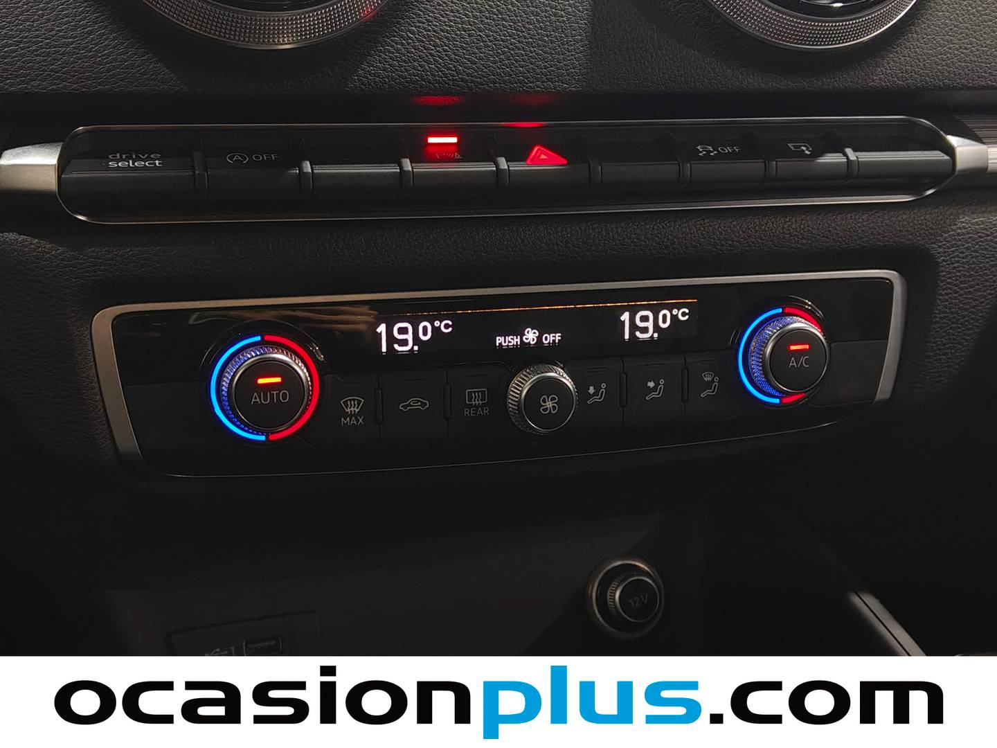 Foto Audi A3 Audi A3 S line edition 1.4 TFSI CoD Ultra (150 CV) Pack S-Line