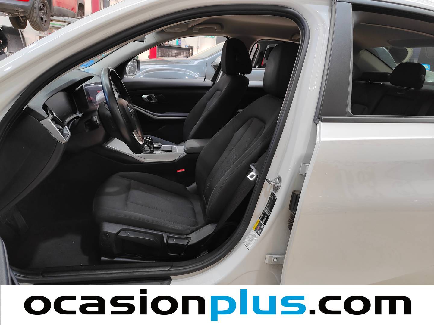 Foto asientos delanteros BMW Serie 3 BMW Serie 3 330e (292 CV)