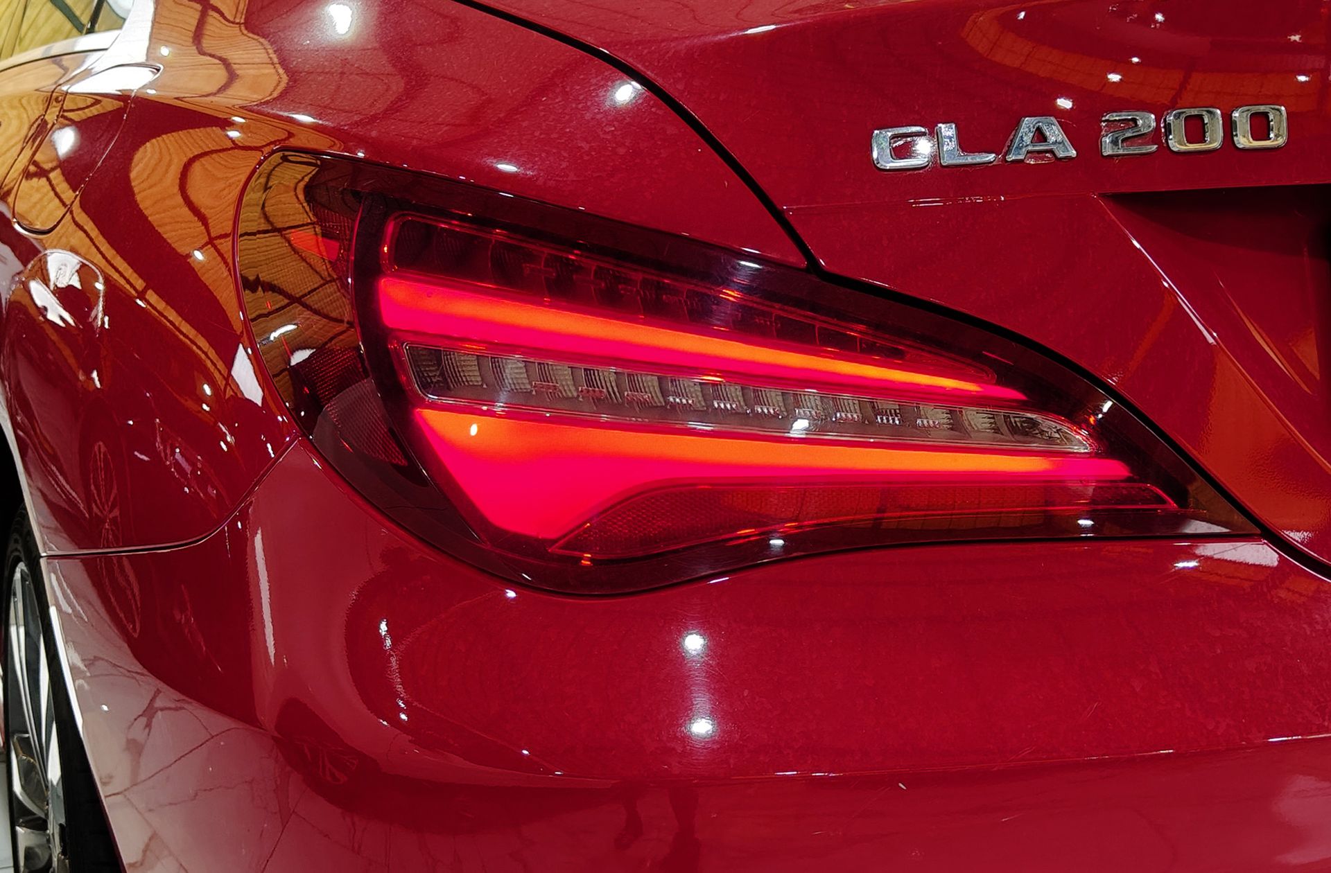 Mercedes-Benz CLA 200 - foto 13