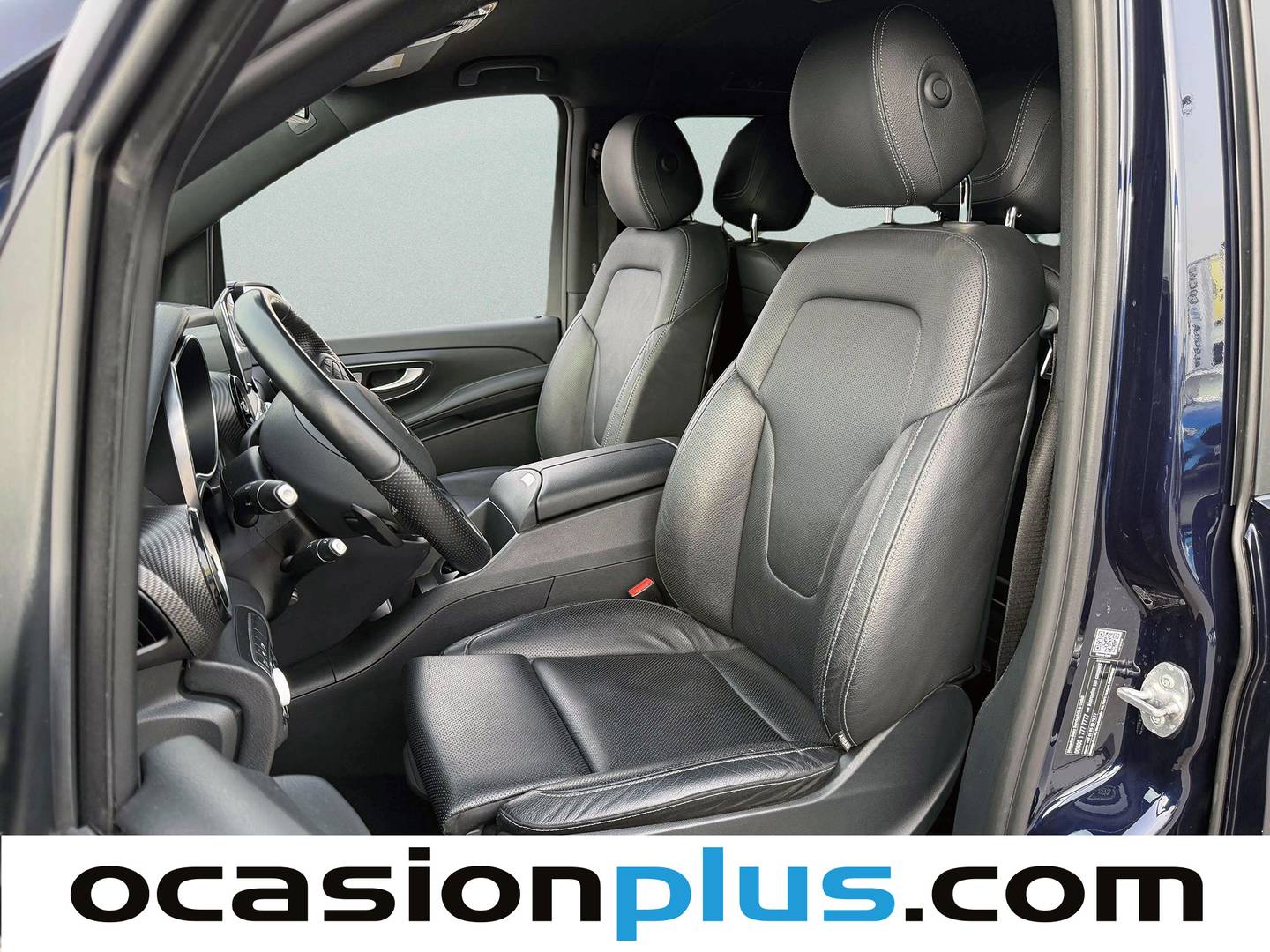 Foto asientos delanteros Mercedes Clase V Mercedes-Benz Clase V 300 d Avantgarde Largo 176 kW (239 CV) 6 Plazas