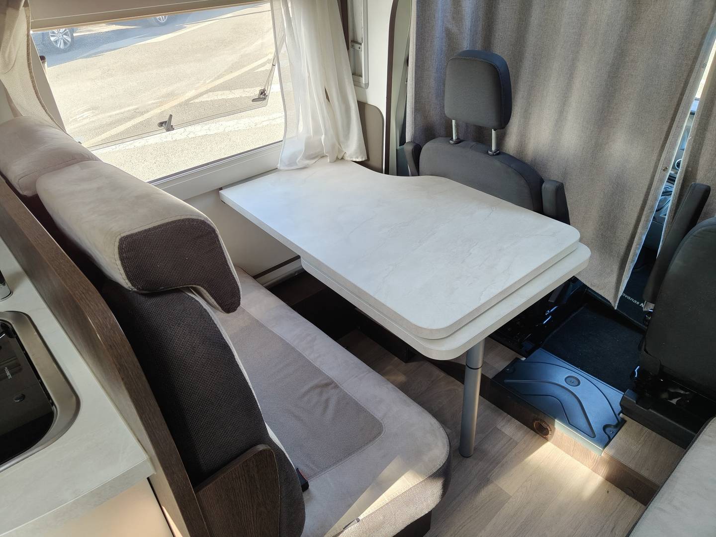 Foto Ford Tessoro Ford Tessoro 463 UP (170 CV)