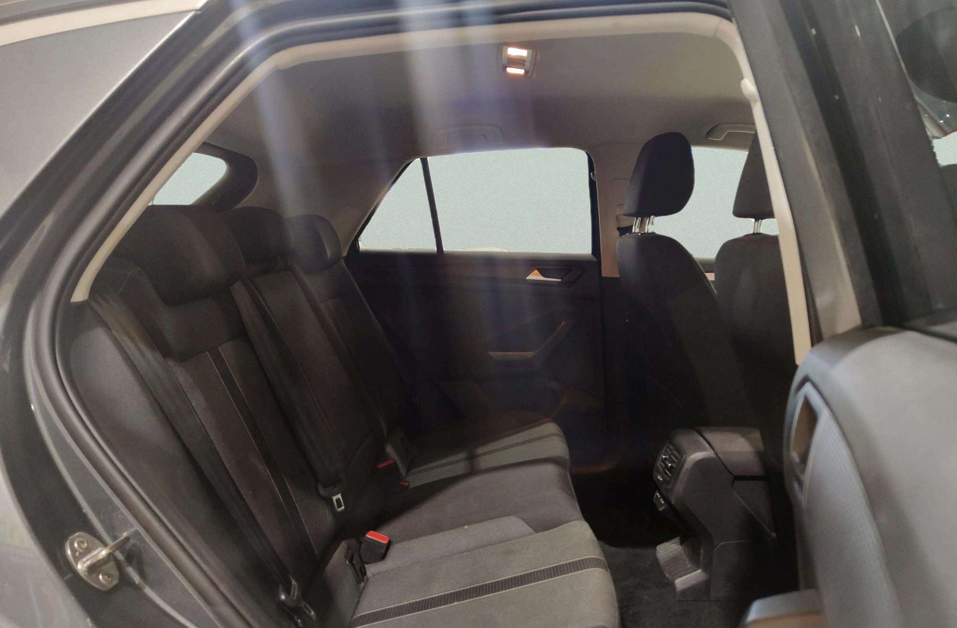 Volkswagen T-Roc Life 1.0 TSI - foto 18