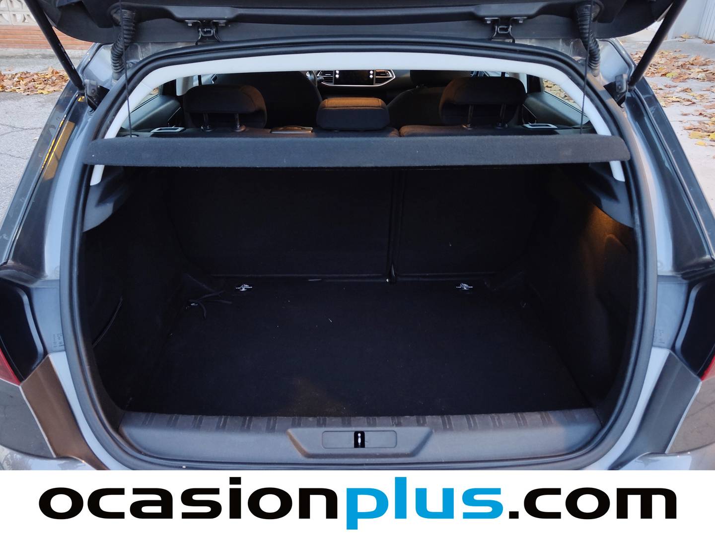 Foto Peugeot 308 Peugeot 308 Active Pack BlueHDi S&S (130 CV)