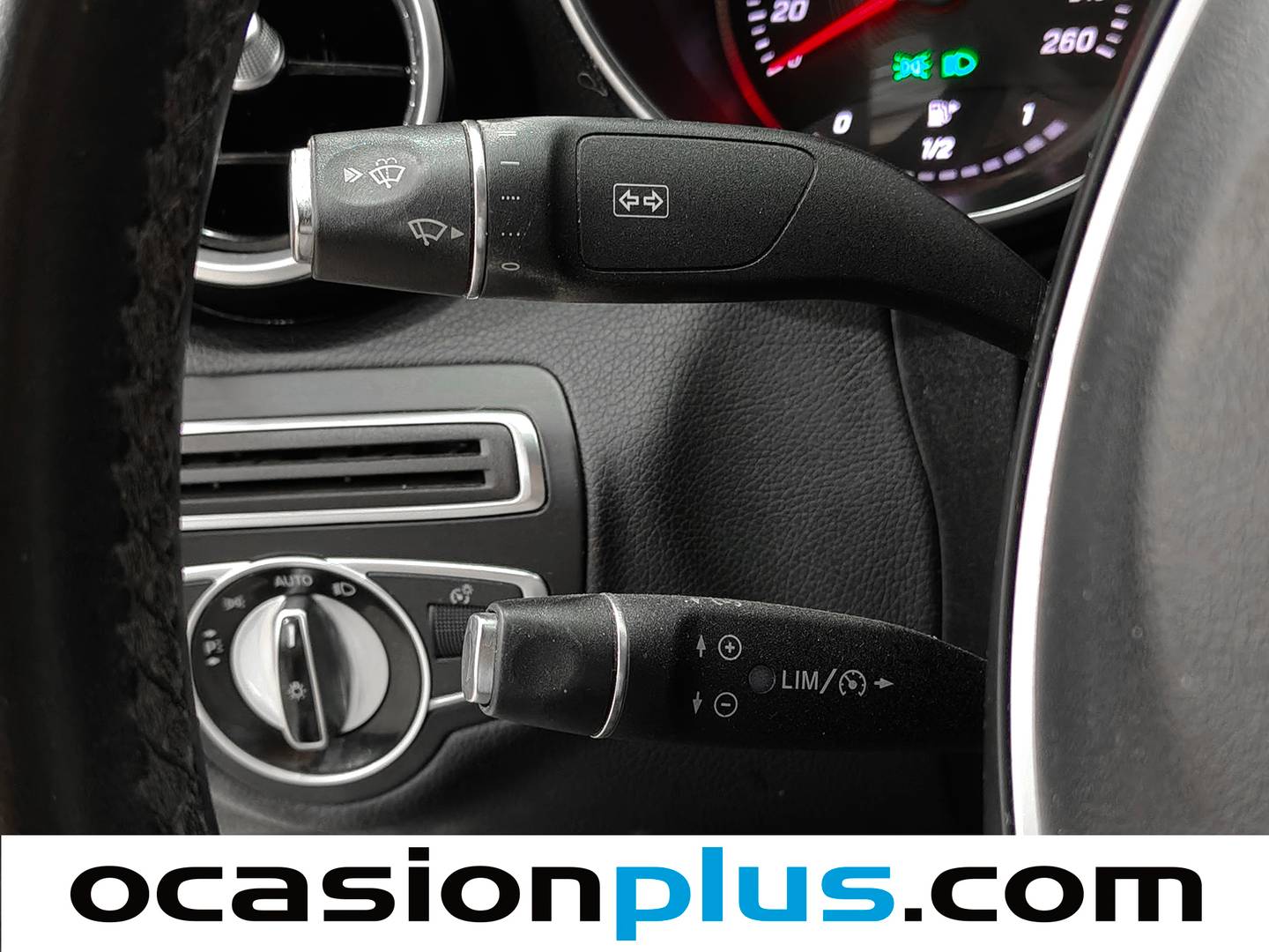Accesorios del Mercedes Clase C Mercedes Clase C C 200 d Avantgarde (136 CV)