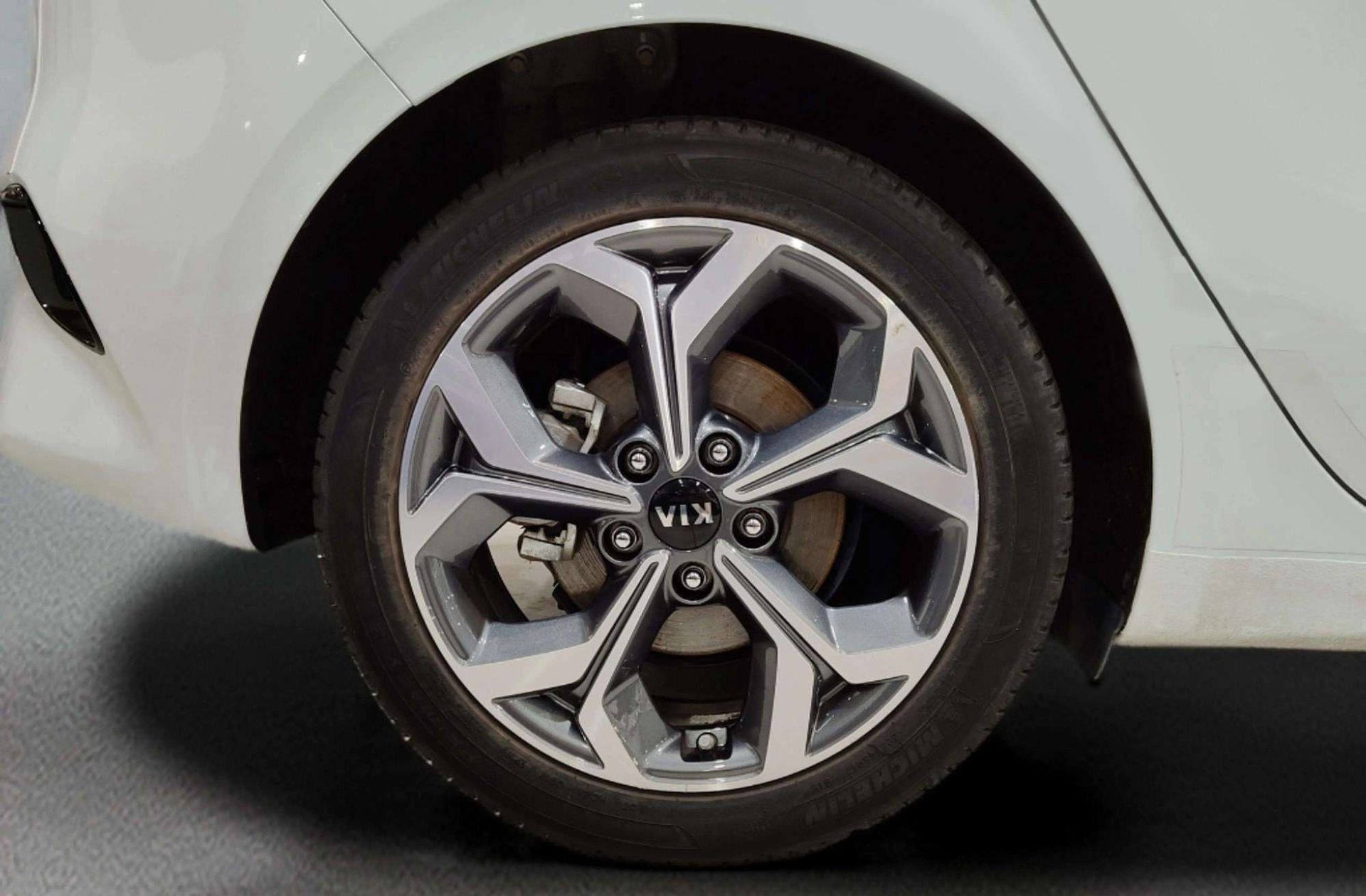 Kia Ceed 1.0 T-GDi Tech - foto 36