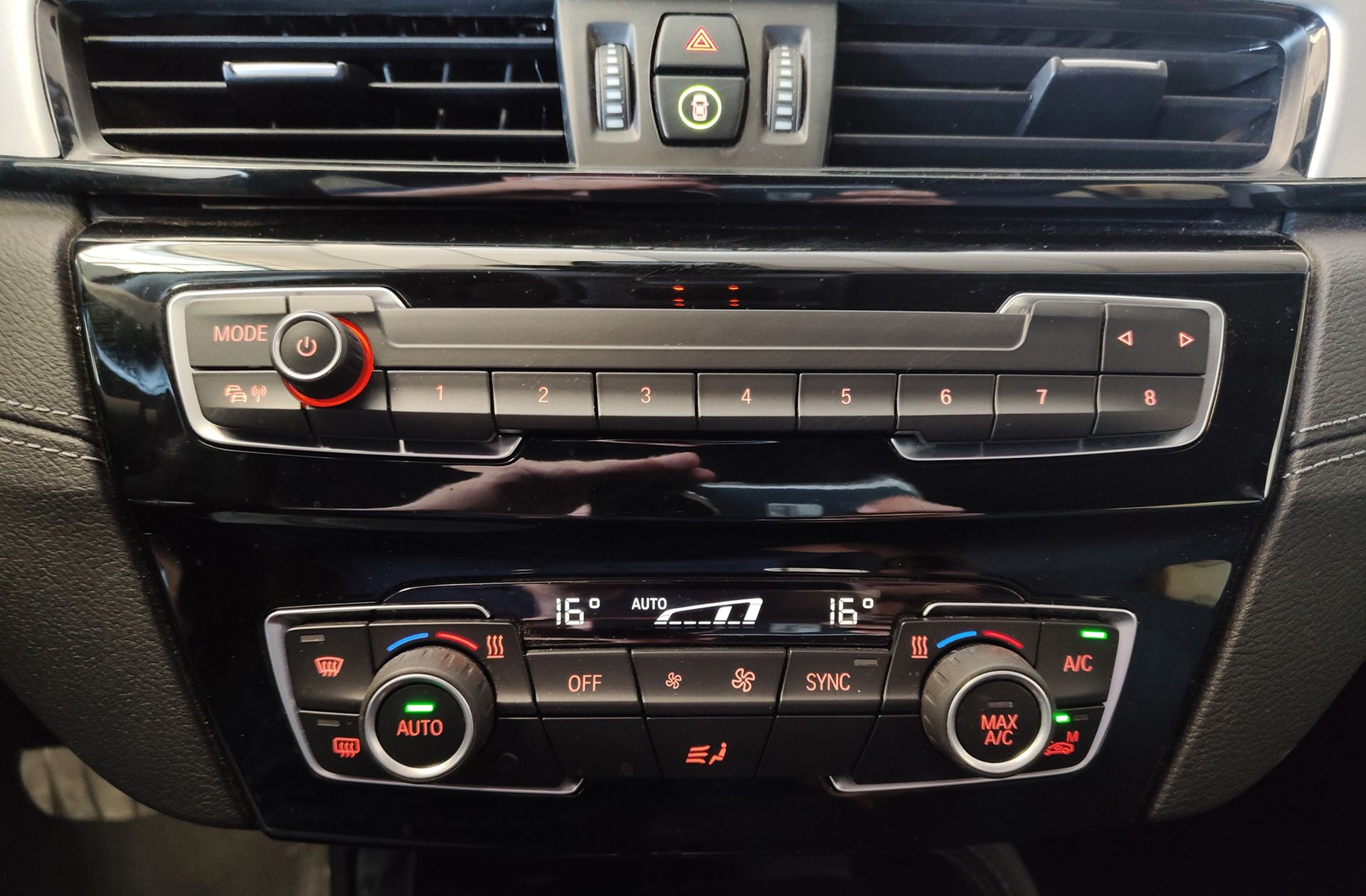 BMW X2 sDrive16d - foto 33