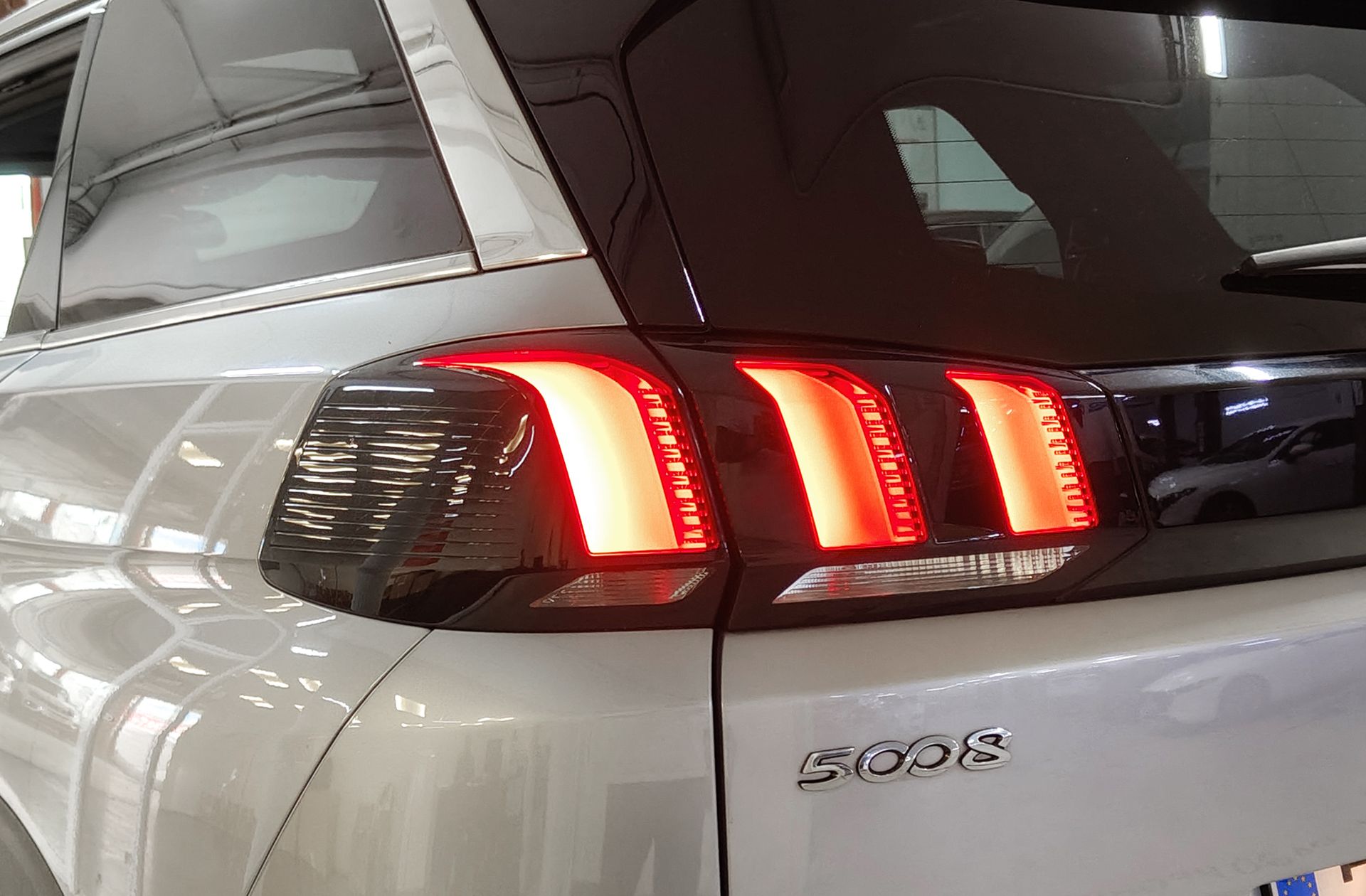 Peugeot 5008 PureTech 180 GT Line EAT8 7 plazas - foto 23