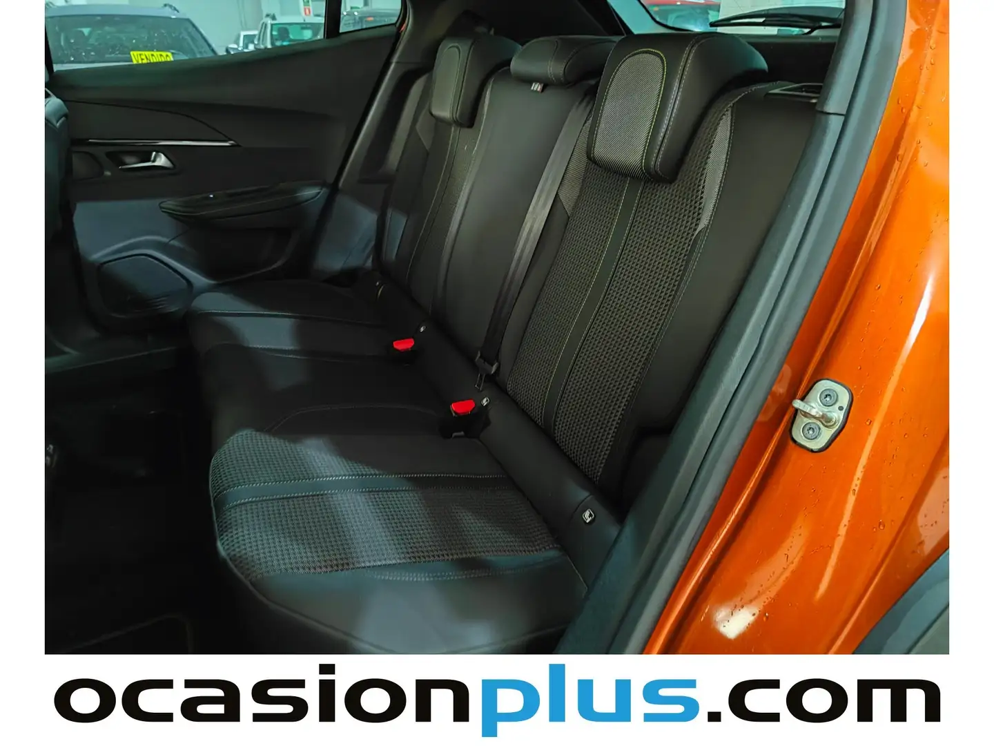 Foto Peugeot 2008 Peugeot 2008 PureTech 130 GT (130 CV)