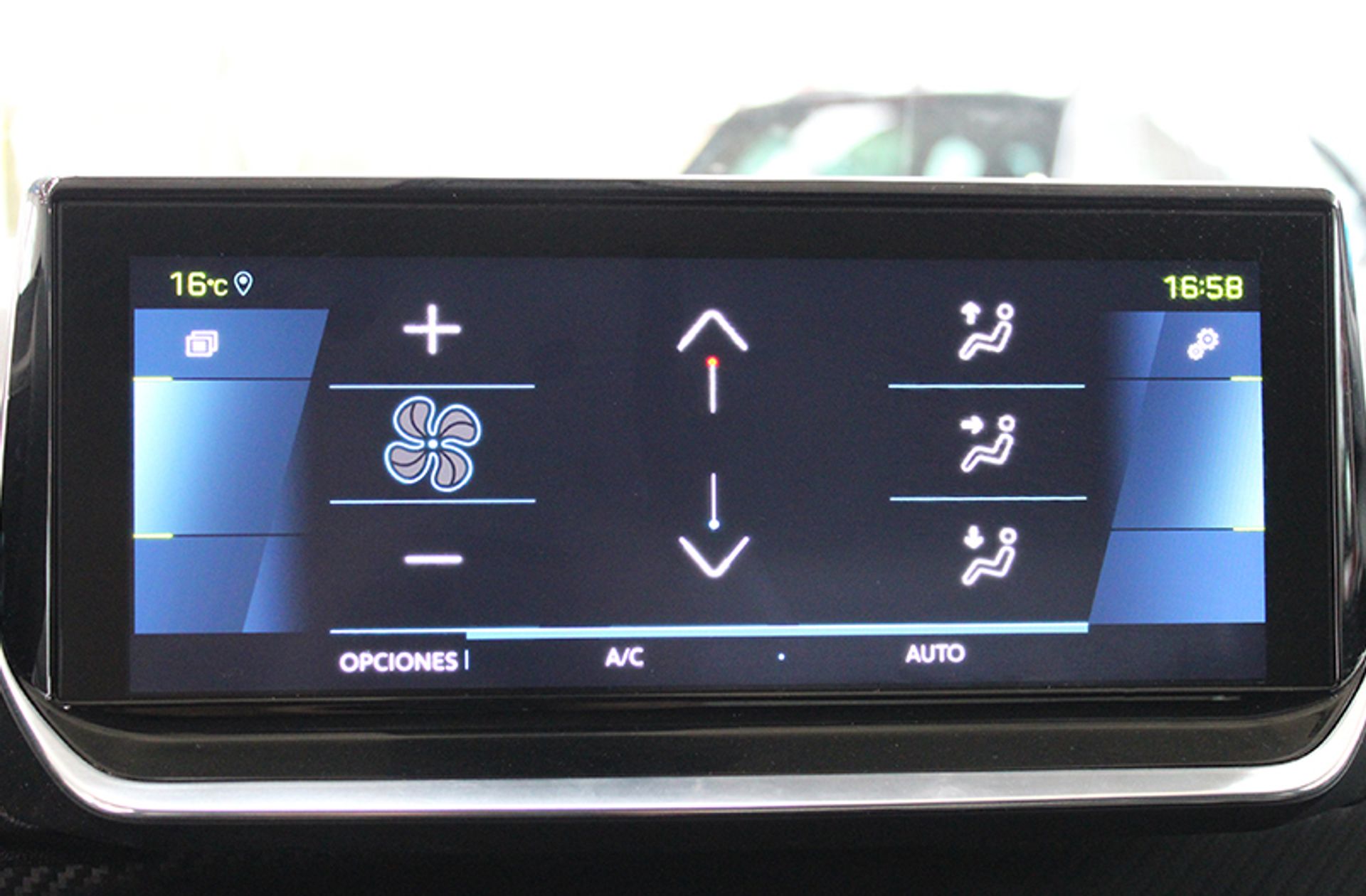 Peugeot 208 Eléctrico Allure - foto 40