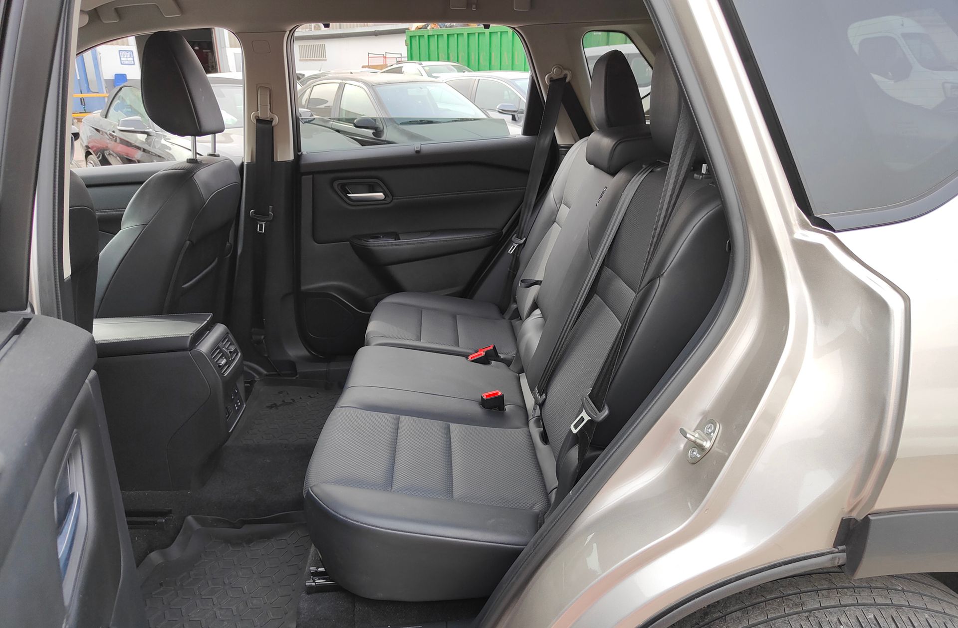 Nissan X-Trail 1.5 e-Power Adventure 4x2 - foto 13