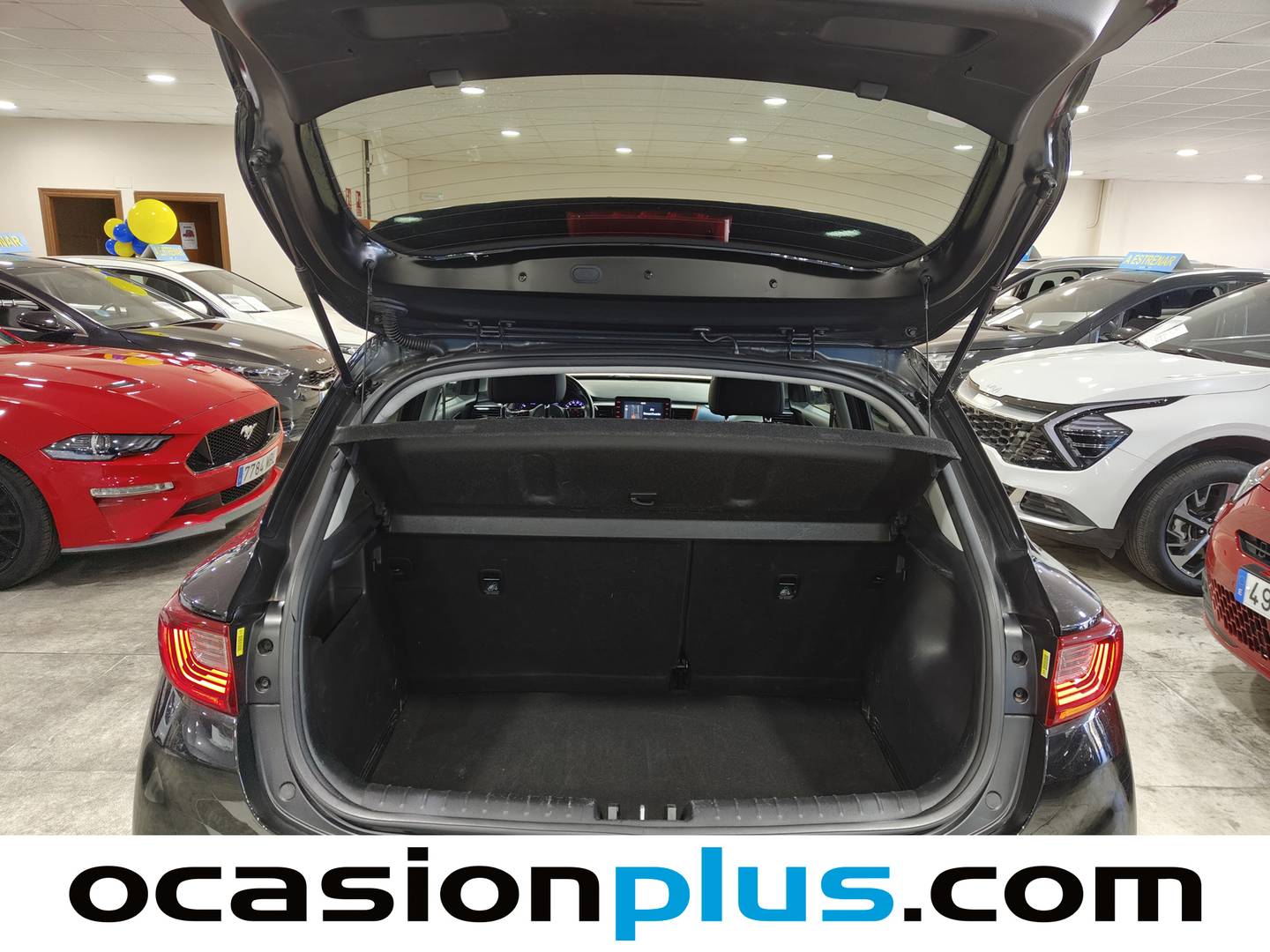 Foto KIA Stonic Kia Stonic 1.2 CVVT Eco-Dynamic Tech (84 CV)