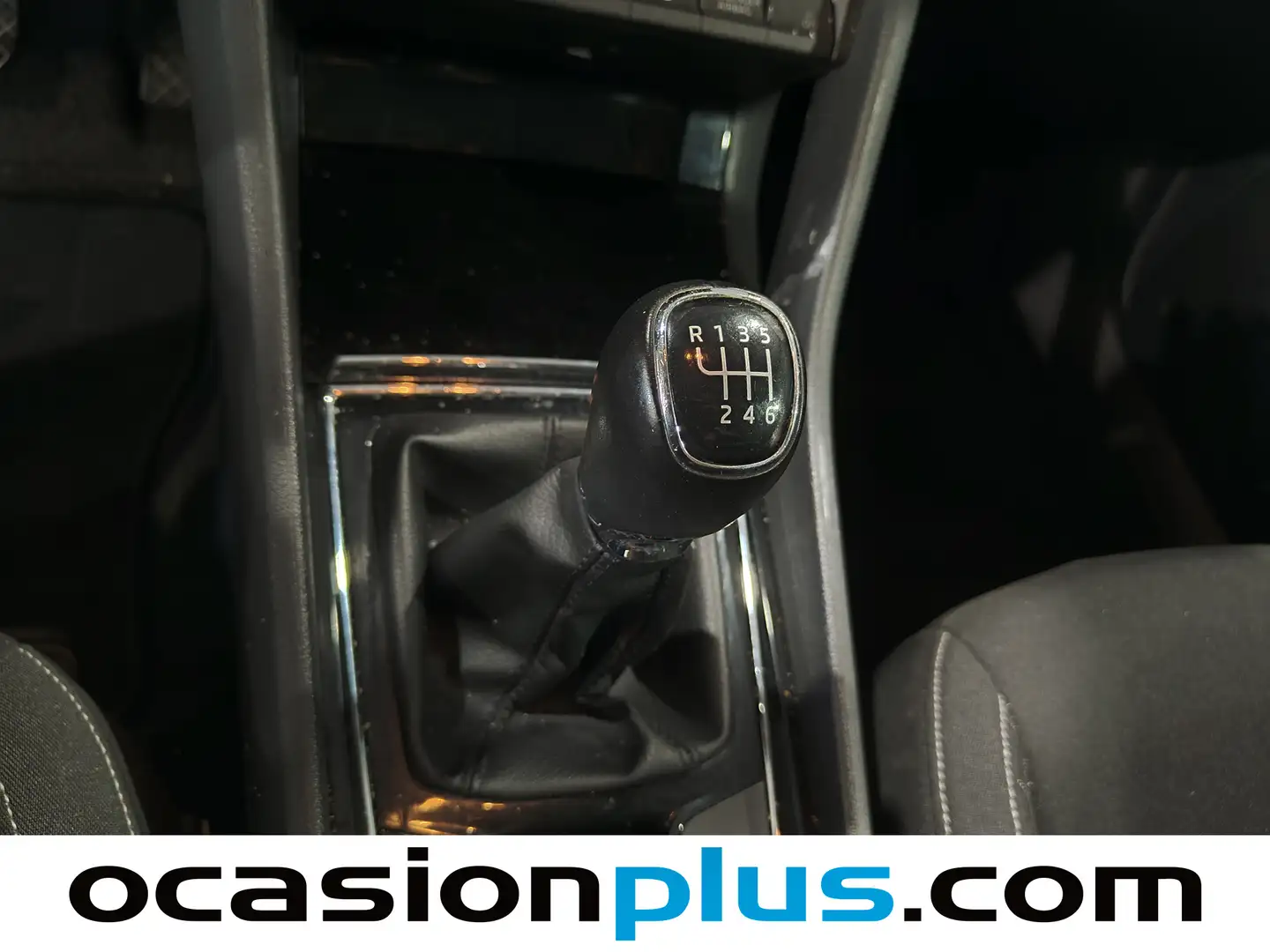 Foto Skoda Karoq Skoda Karoq 1.6 TDI Ambition  (115 CV)