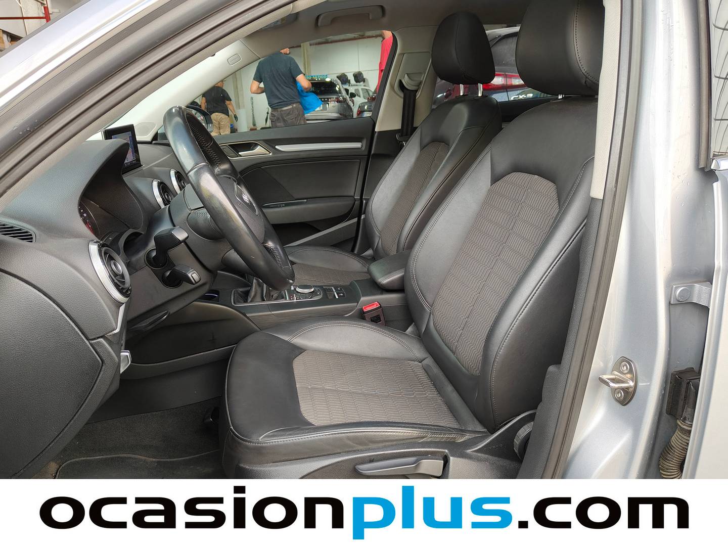 Foto asientos delanteros Audi A3 Audi A3 Sportback Advanced 1.6 TDI clean diesel (110 CV)