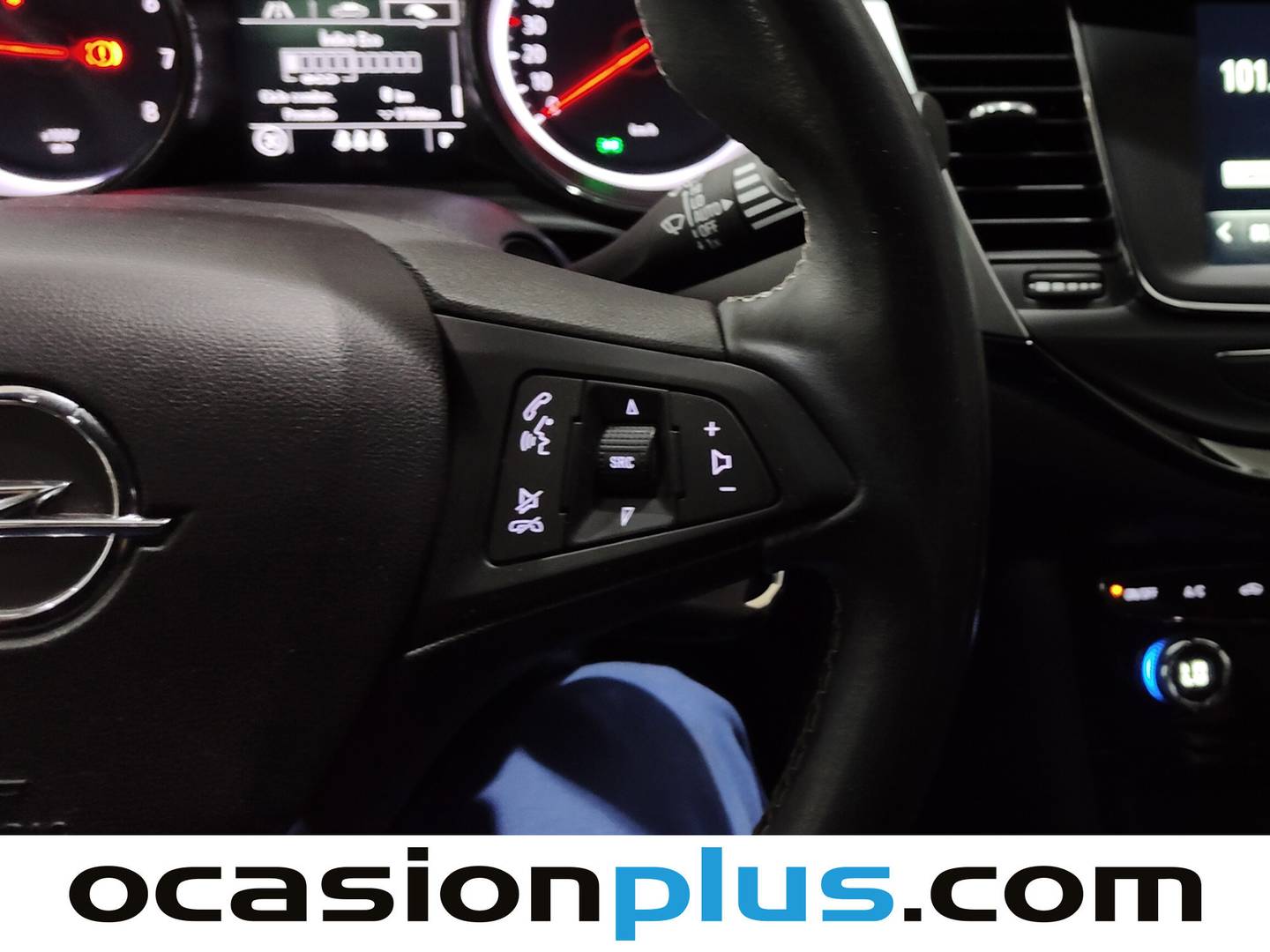 Foto Opel Astra Opel Astra 1.4 Turbo Sportwagon Ultimate CVT  (145 CV)