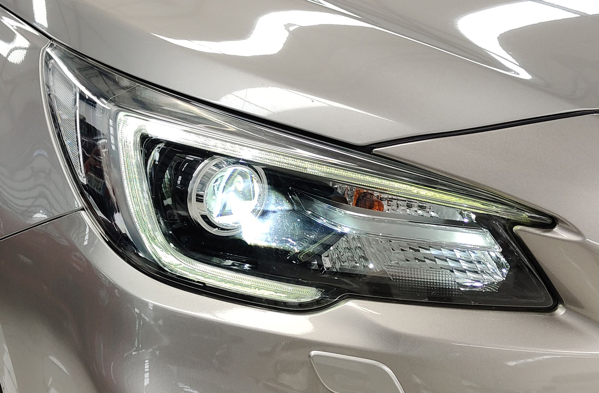 Subaru Outback 2.5 Executive Plus S CVT Lineartronic AWD - foto 16