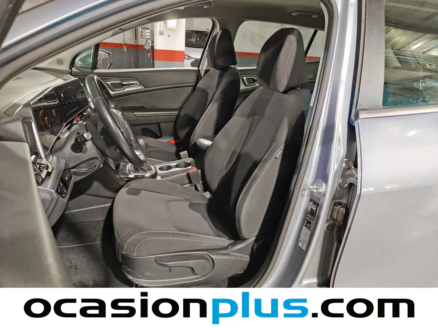 Foto KIA Sportage Kia Sportage 1.6 CRDi MHEV Business 4x2 (136 CV)