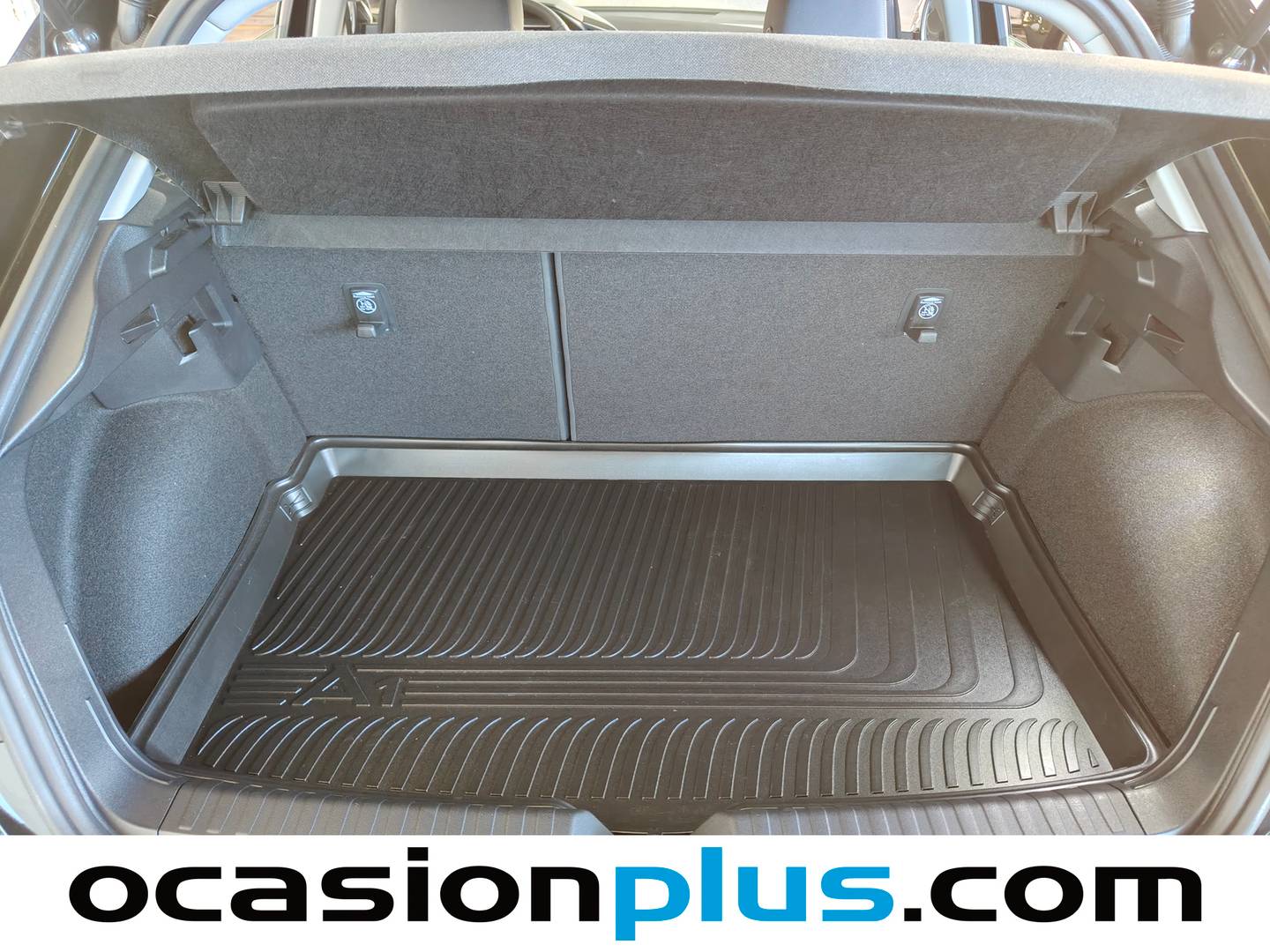 Fotos maletero Audi A1 Audi A1 Sportback Adrenalin 35 TFSI (150 CV) S tronic Pack S-Line