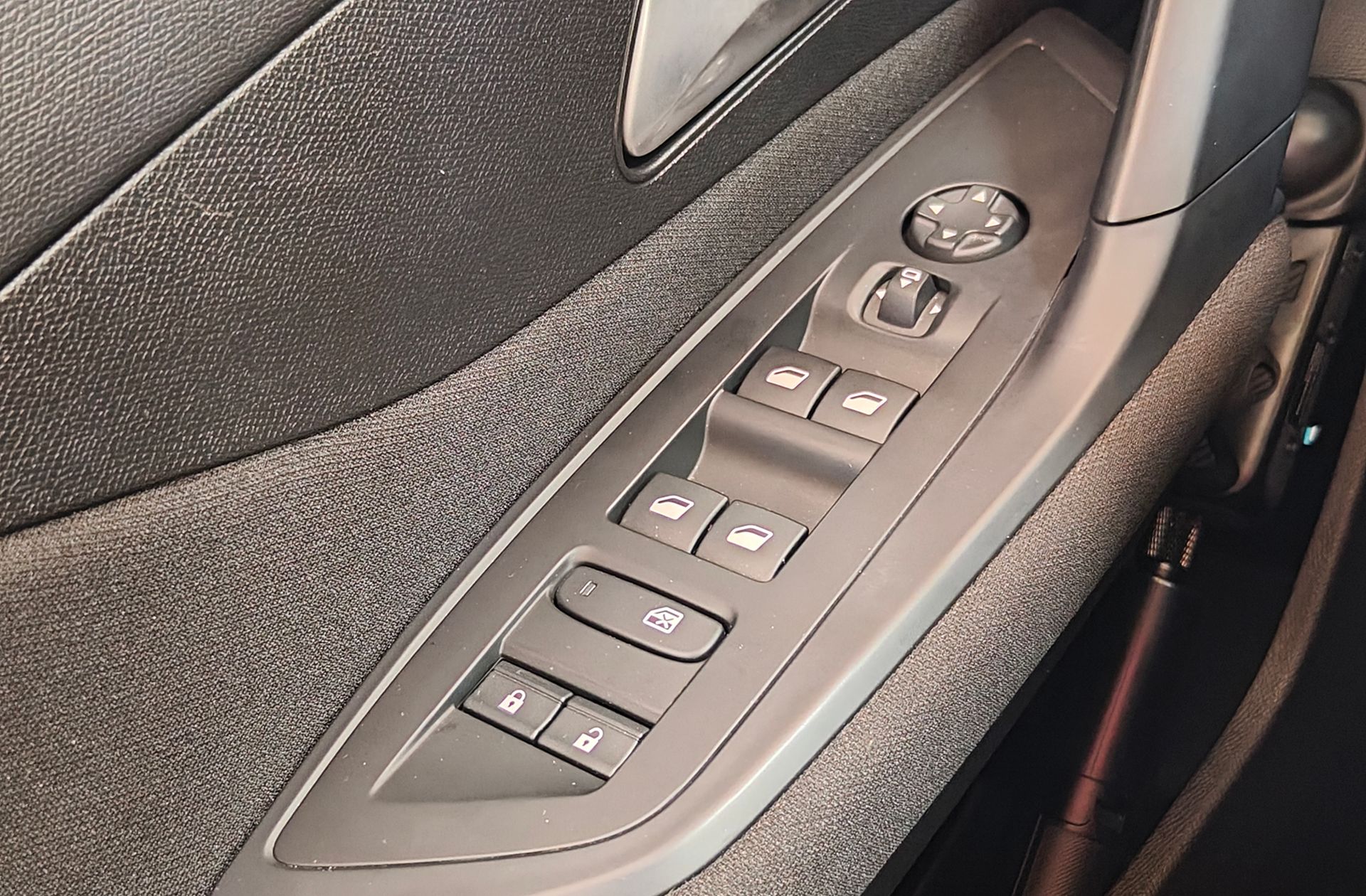 Peugeot 308 Active Pack BlueHDi EAT8 - foto 34