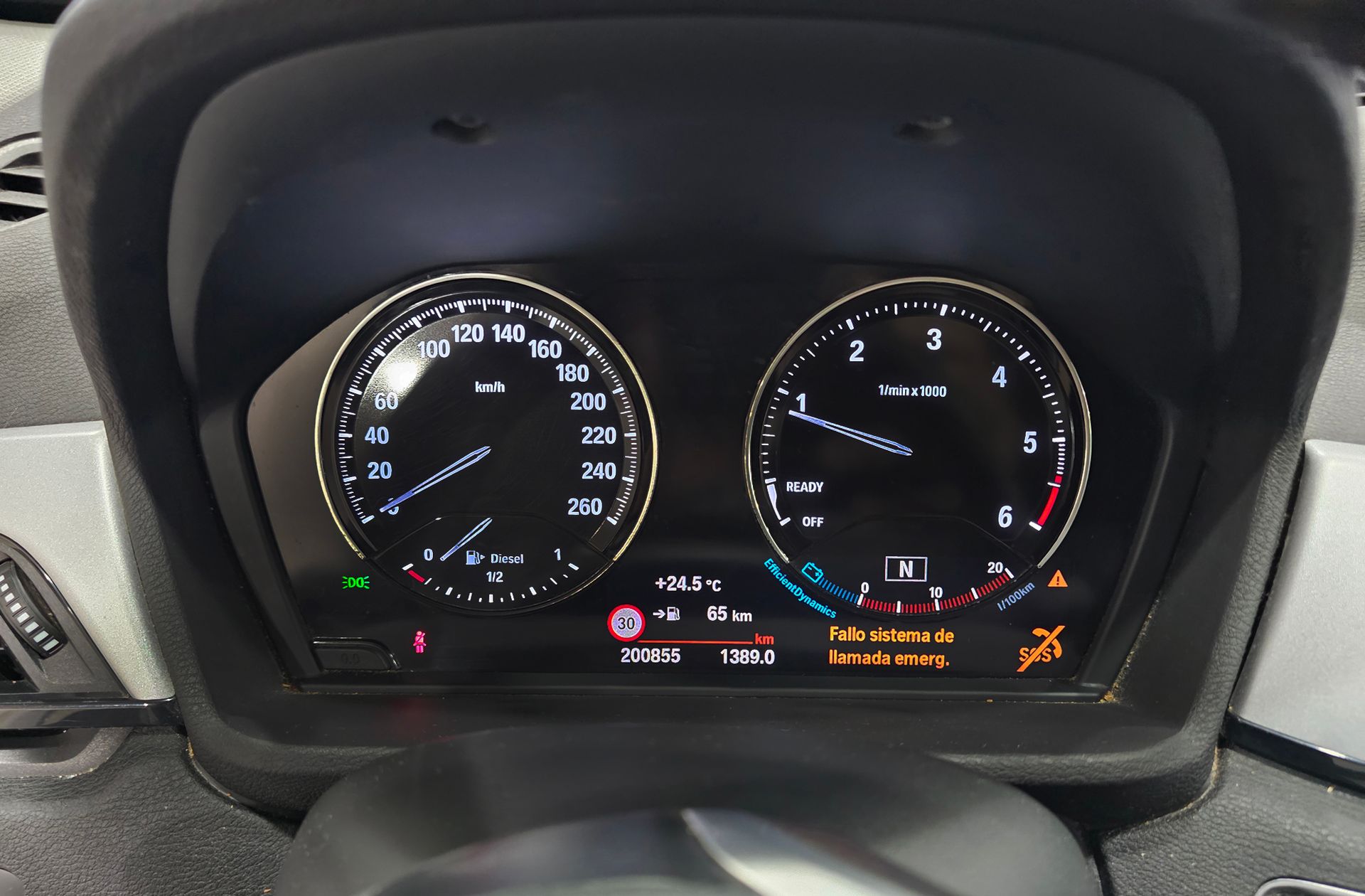 BMW X1 sDrive18d - foto 29