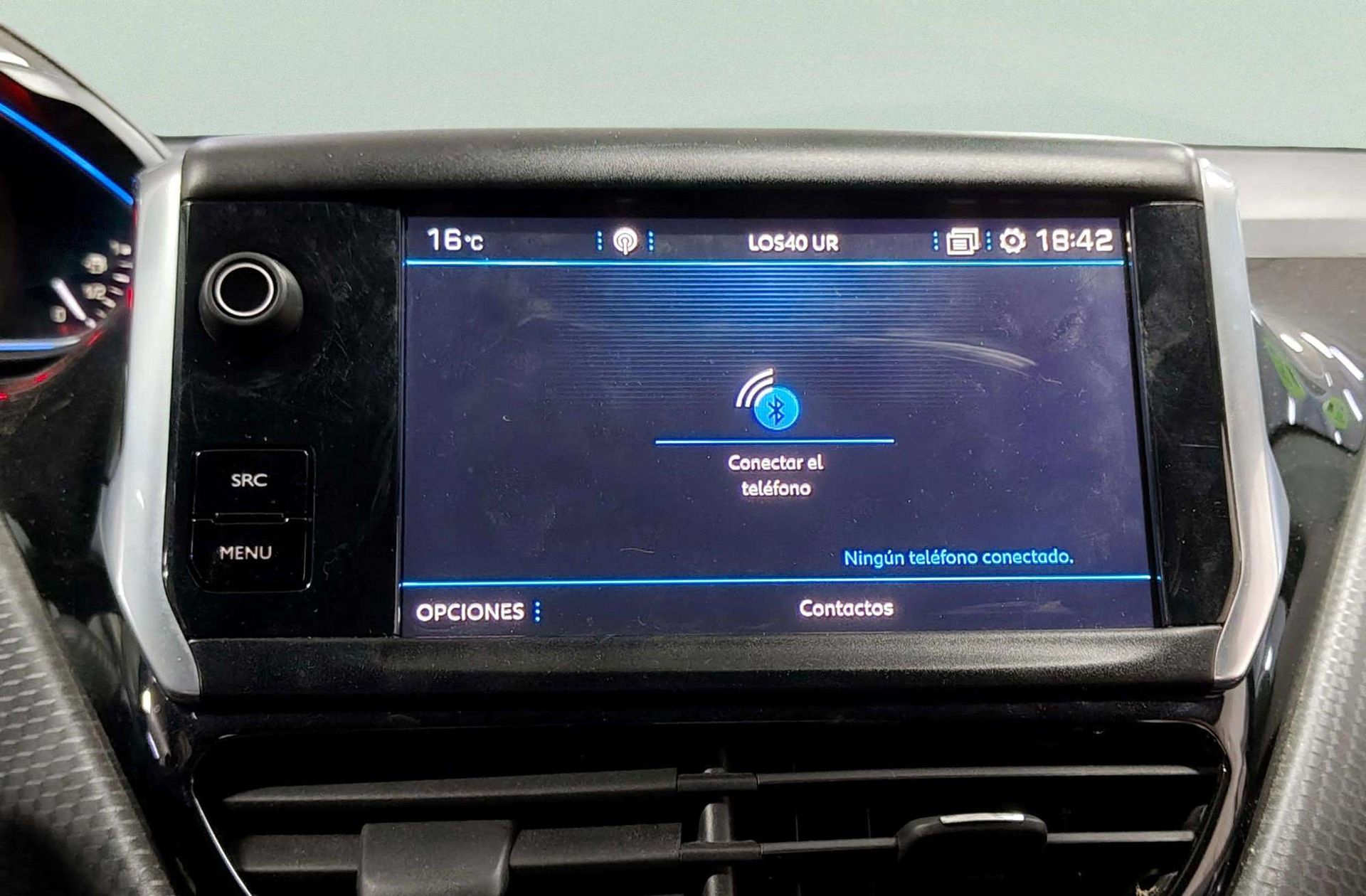 Peugeot 2008 PureTech 110 Allure EAT6 - foto 36