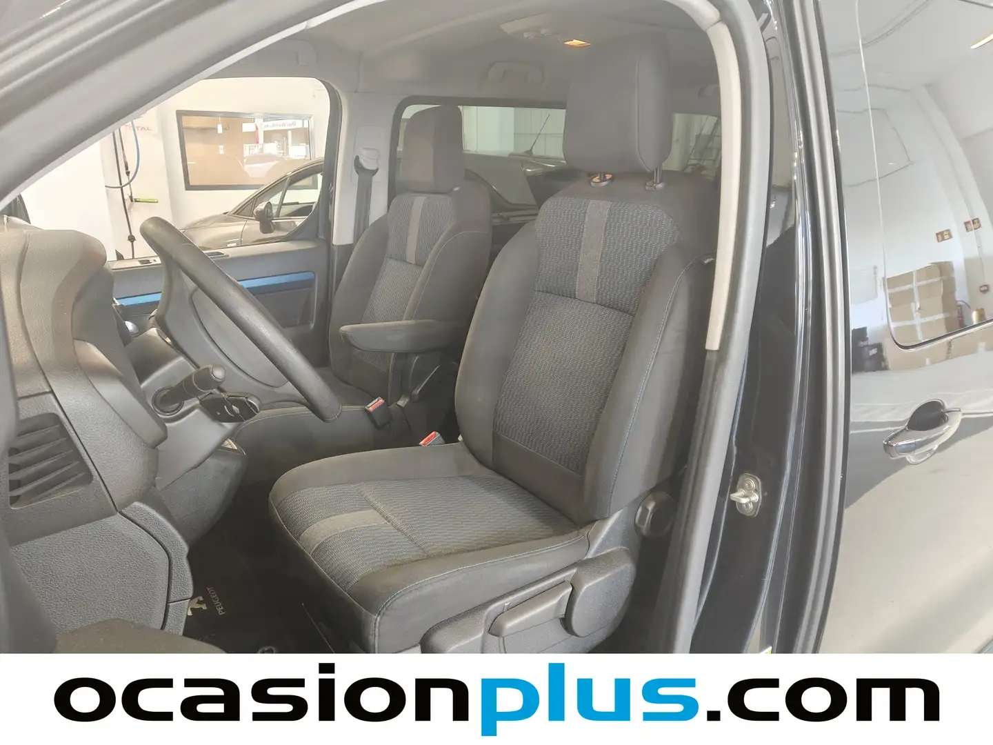 Foto Peugeot Traveller Peugeot Traveller 1.5 BlueHDi Active Standard 8 Plazas (120 CV)