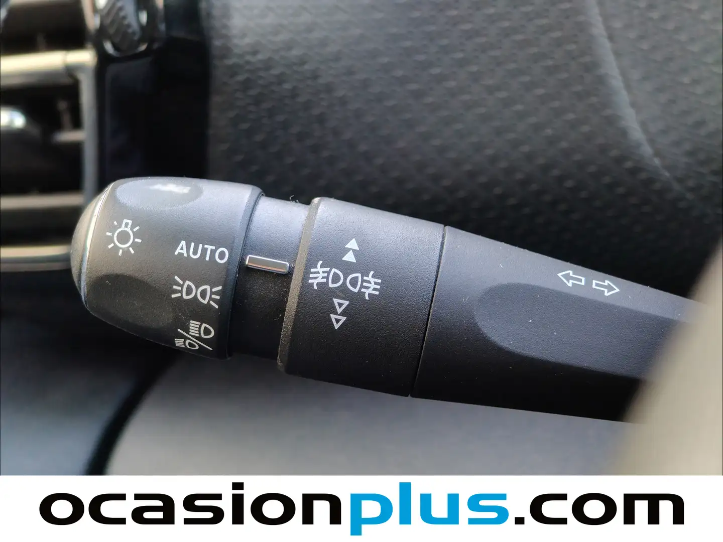 Foto Citroën C4 Citroen C4 PureTech 130 S&S 6v Feel Pack (130 CV)