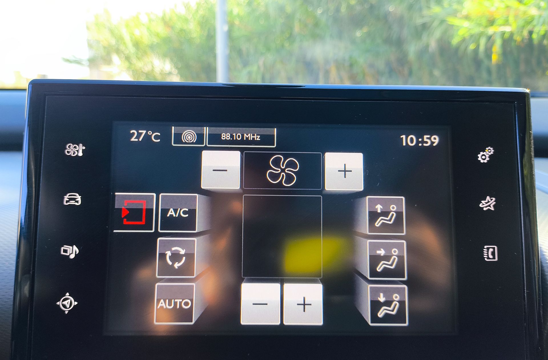 Citroën C4 Cactus PureTech 110 Rip Curl - foto 29