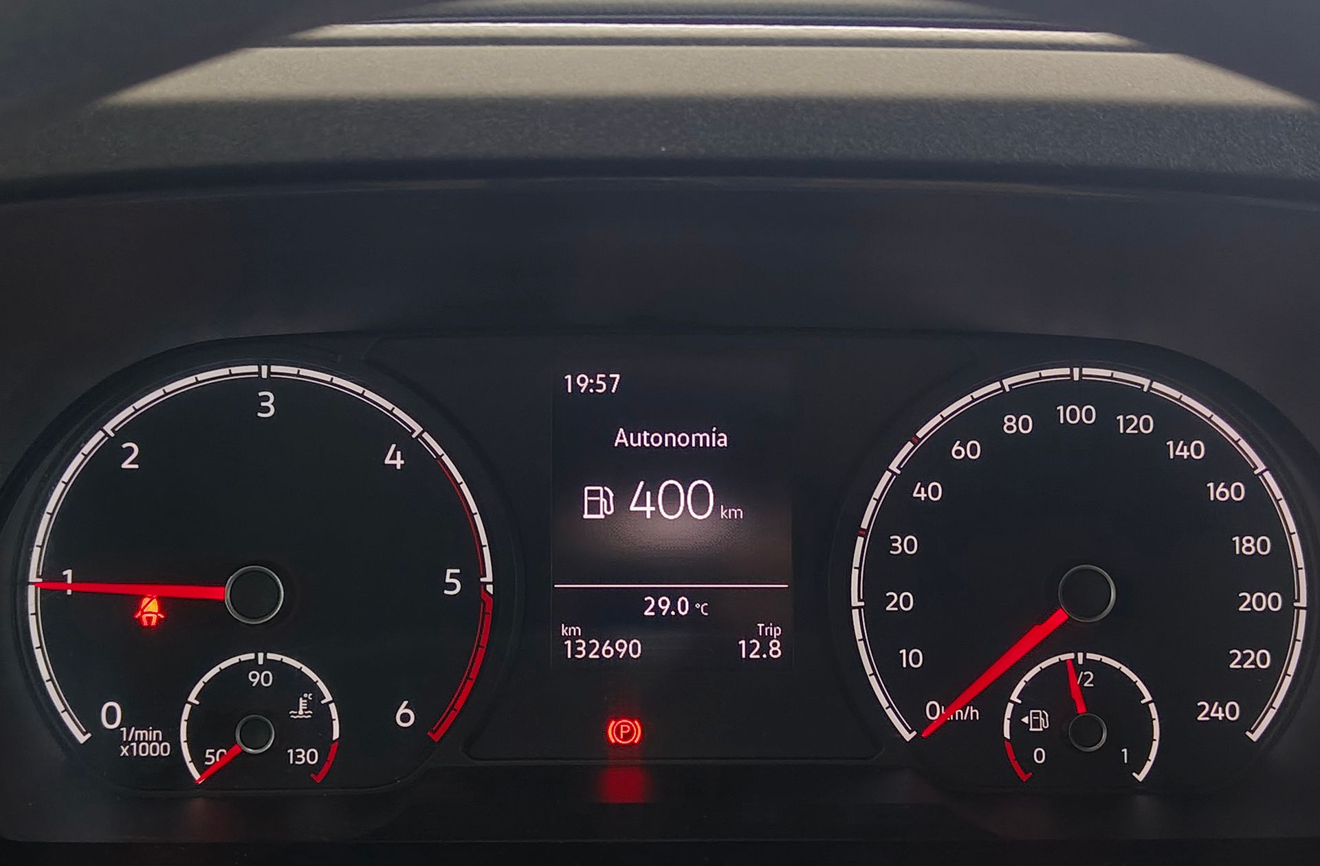 Volkswagen Caddy Cargo 2.0 TDI - foto 19